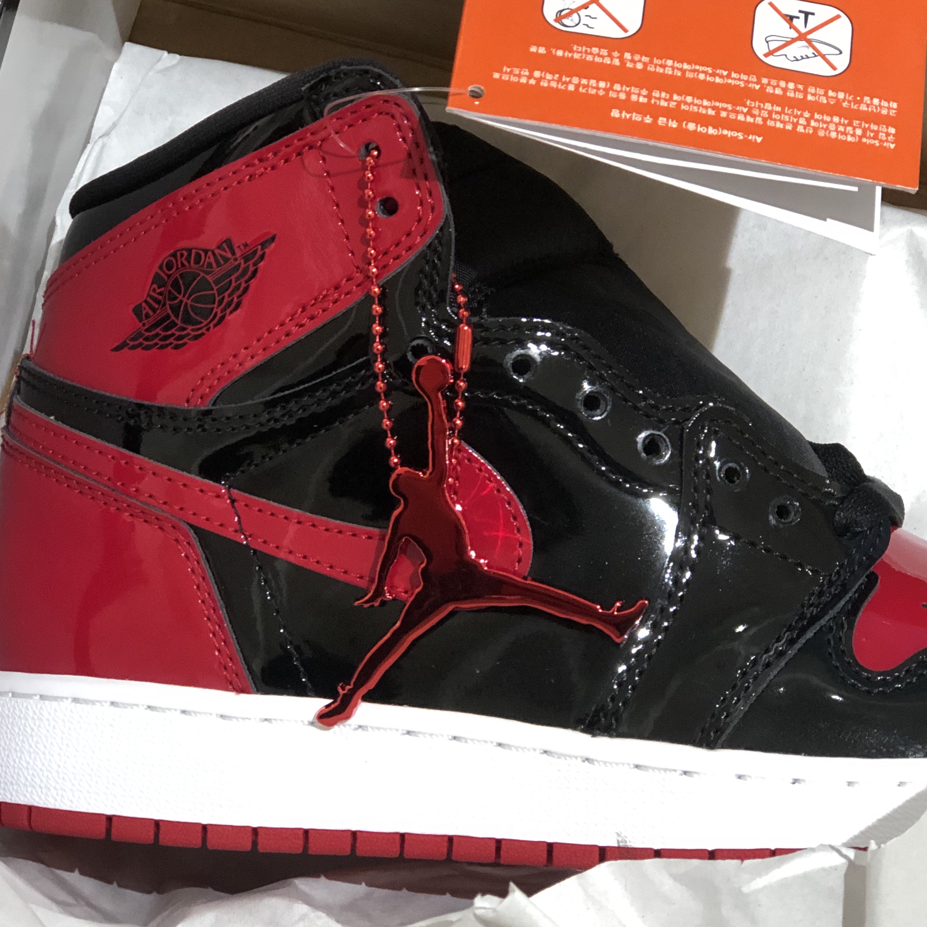 (GS) Jordan 1 Retro High OG Patent Bred 착용 스타일 - 1