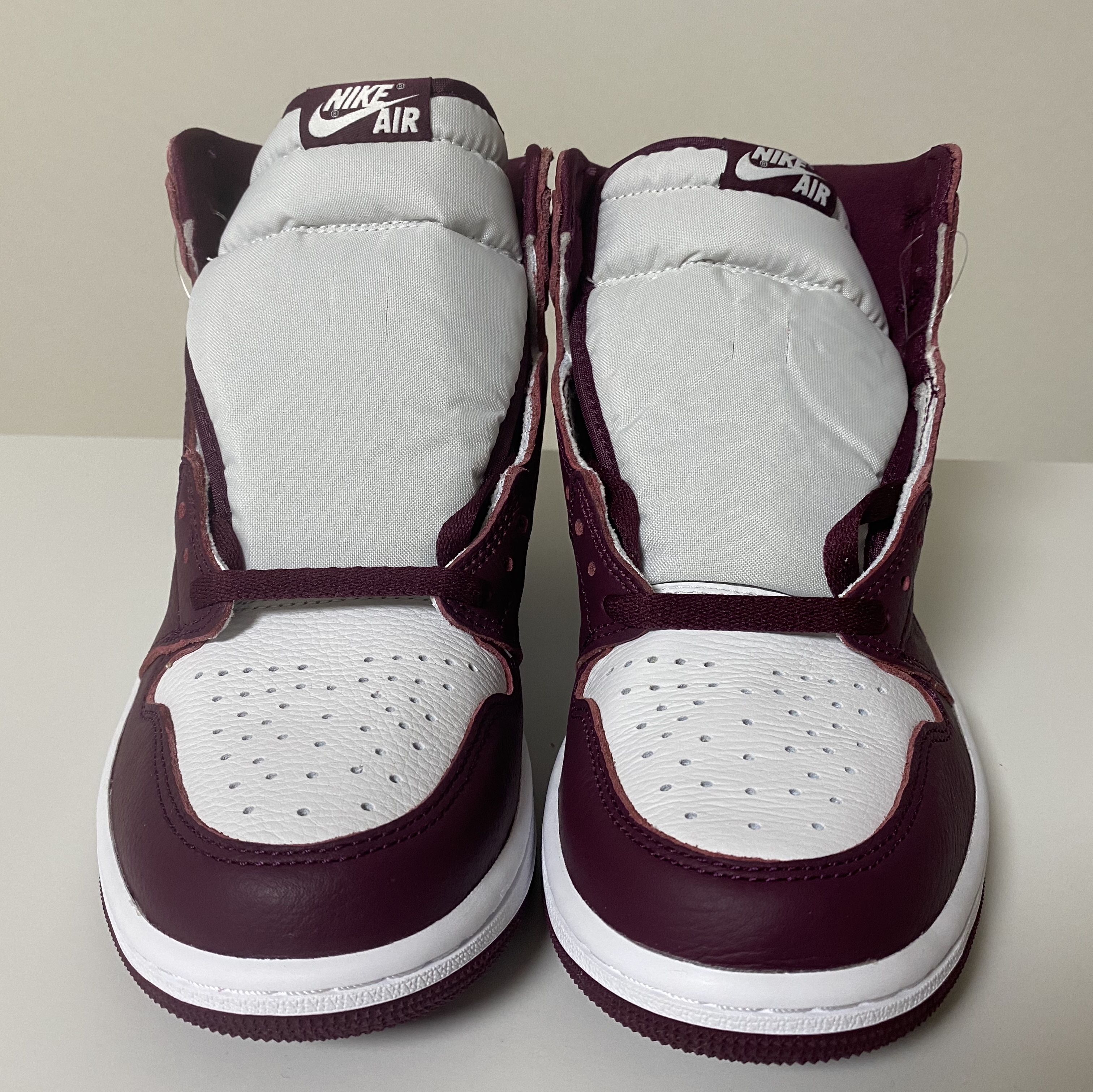 Jordan 1 Retro High OG Bordeaux 착용 스타일