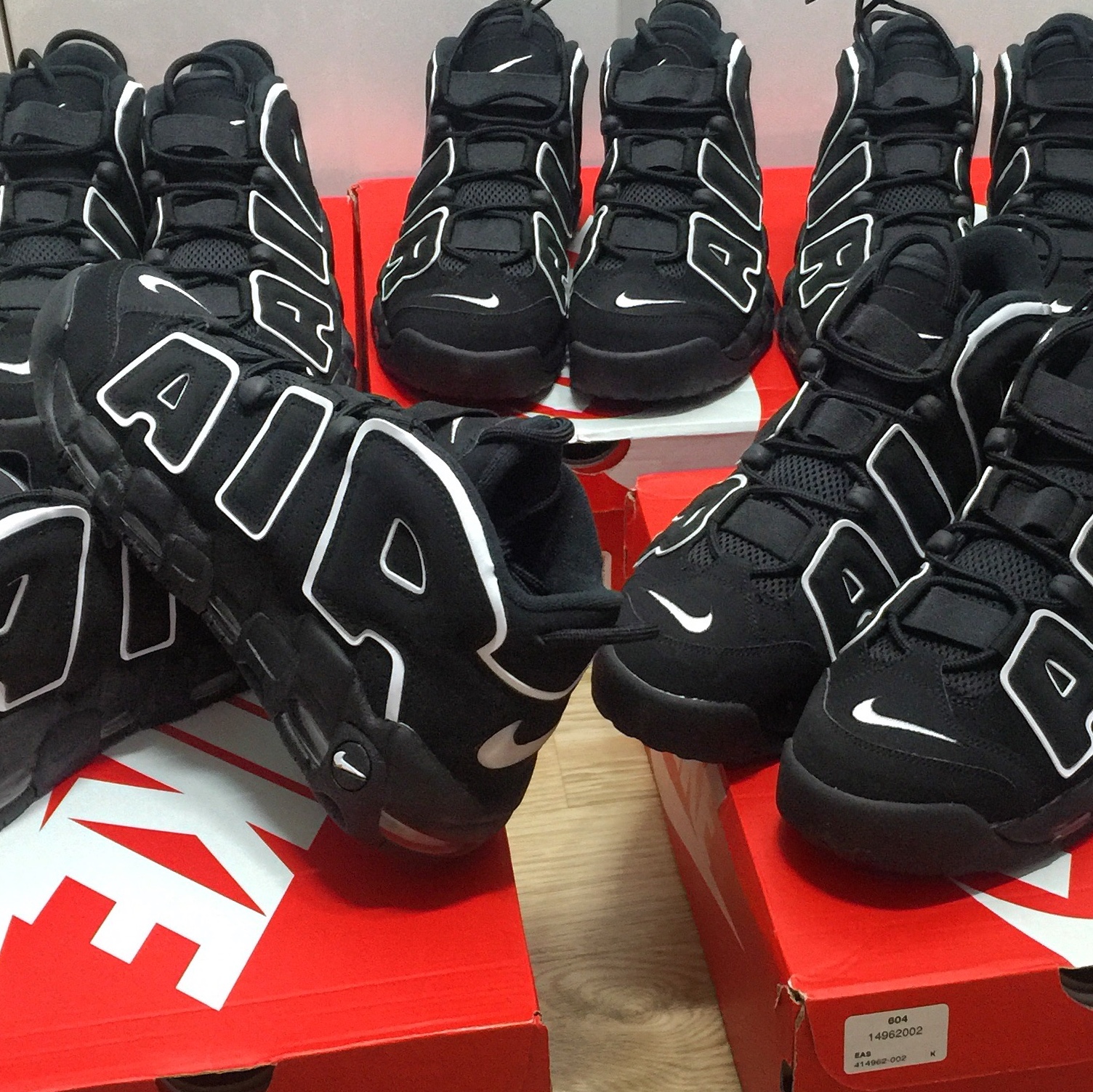 Nike Air More Uptempo Black White 2020 착용 스타일