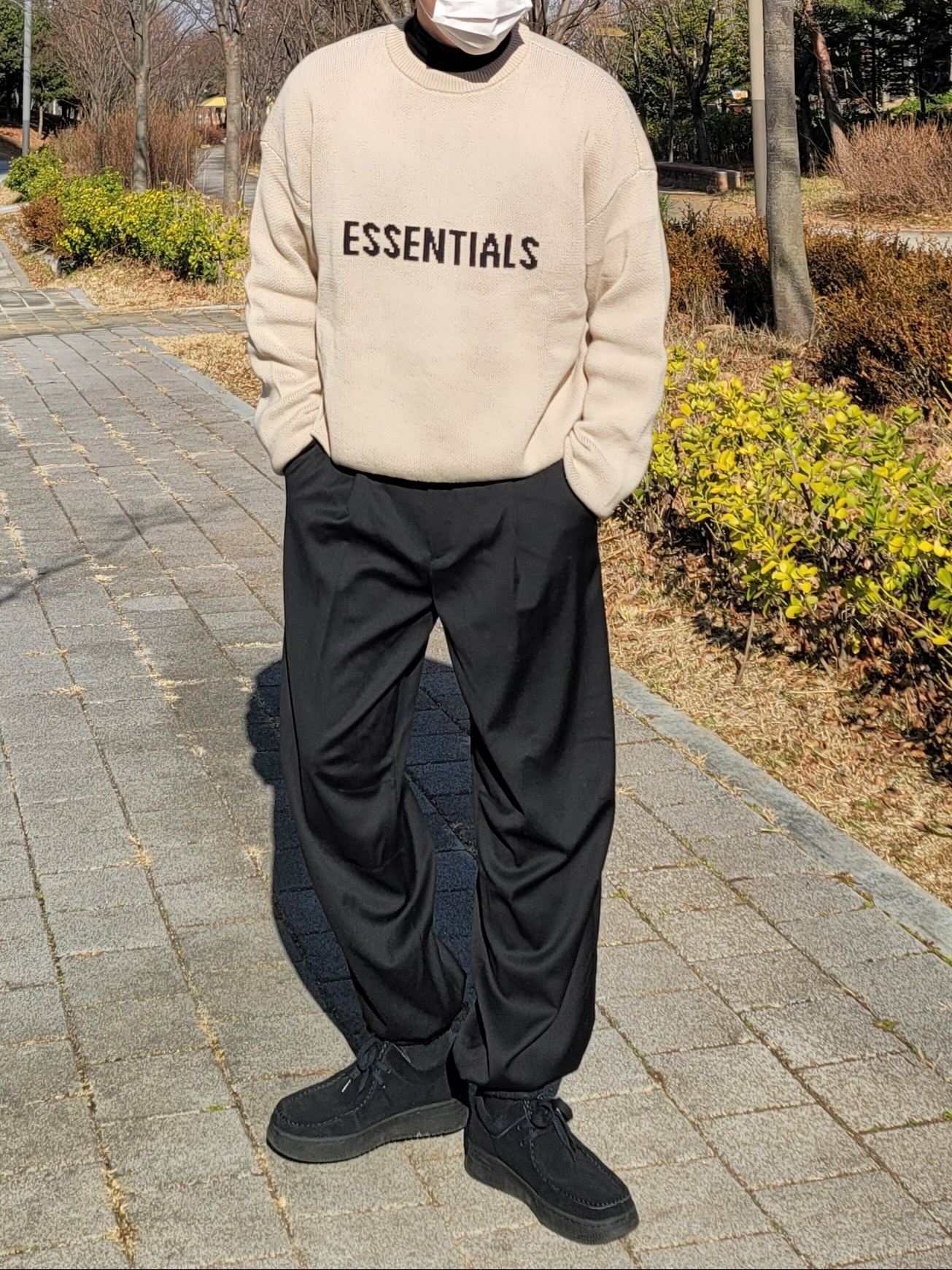 Essentials Knit Pullover Sweater Linen - Ssense Exclusive 착용 스타일