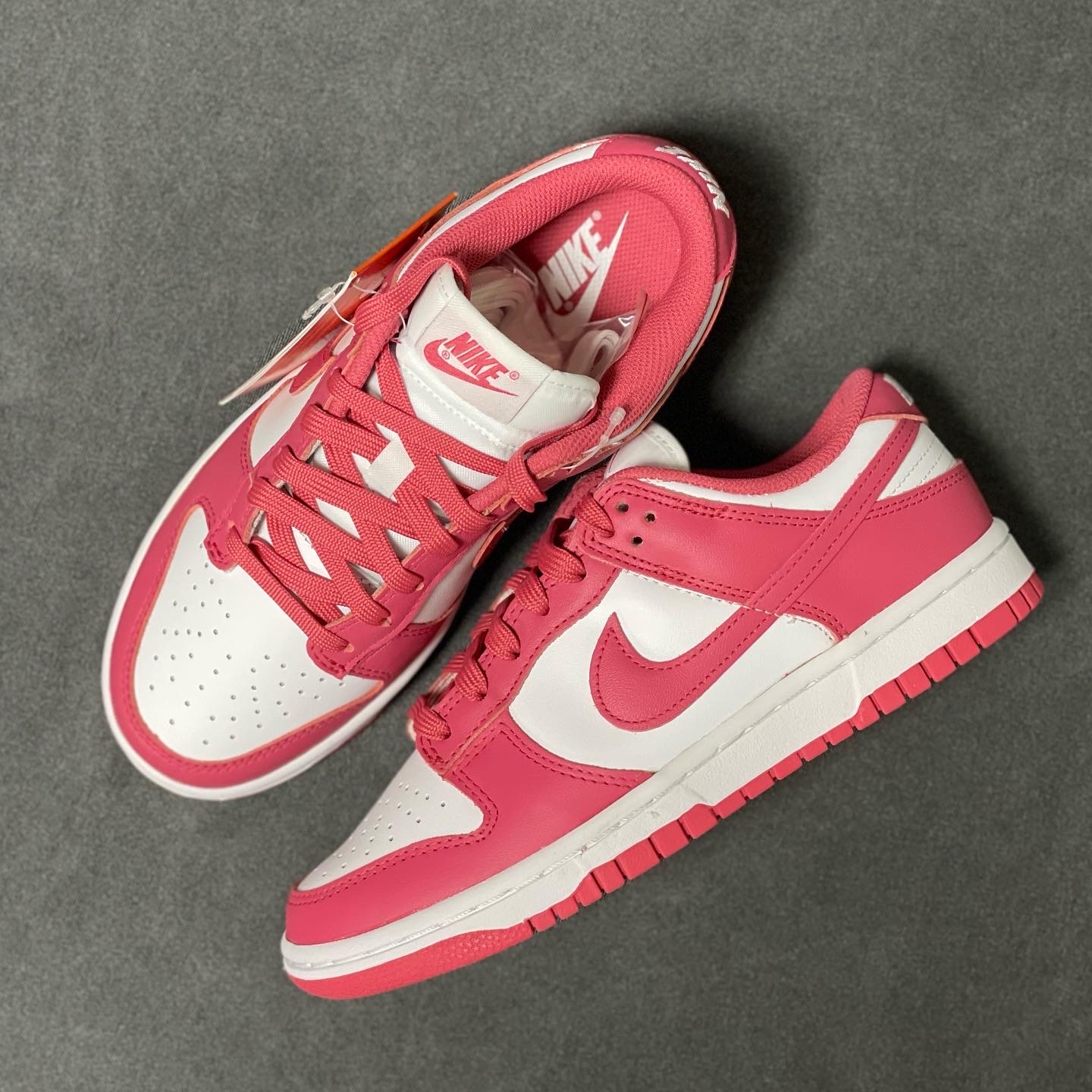 (W) Nike Dunk Low Archeo Pink 착용 스타일 - 2