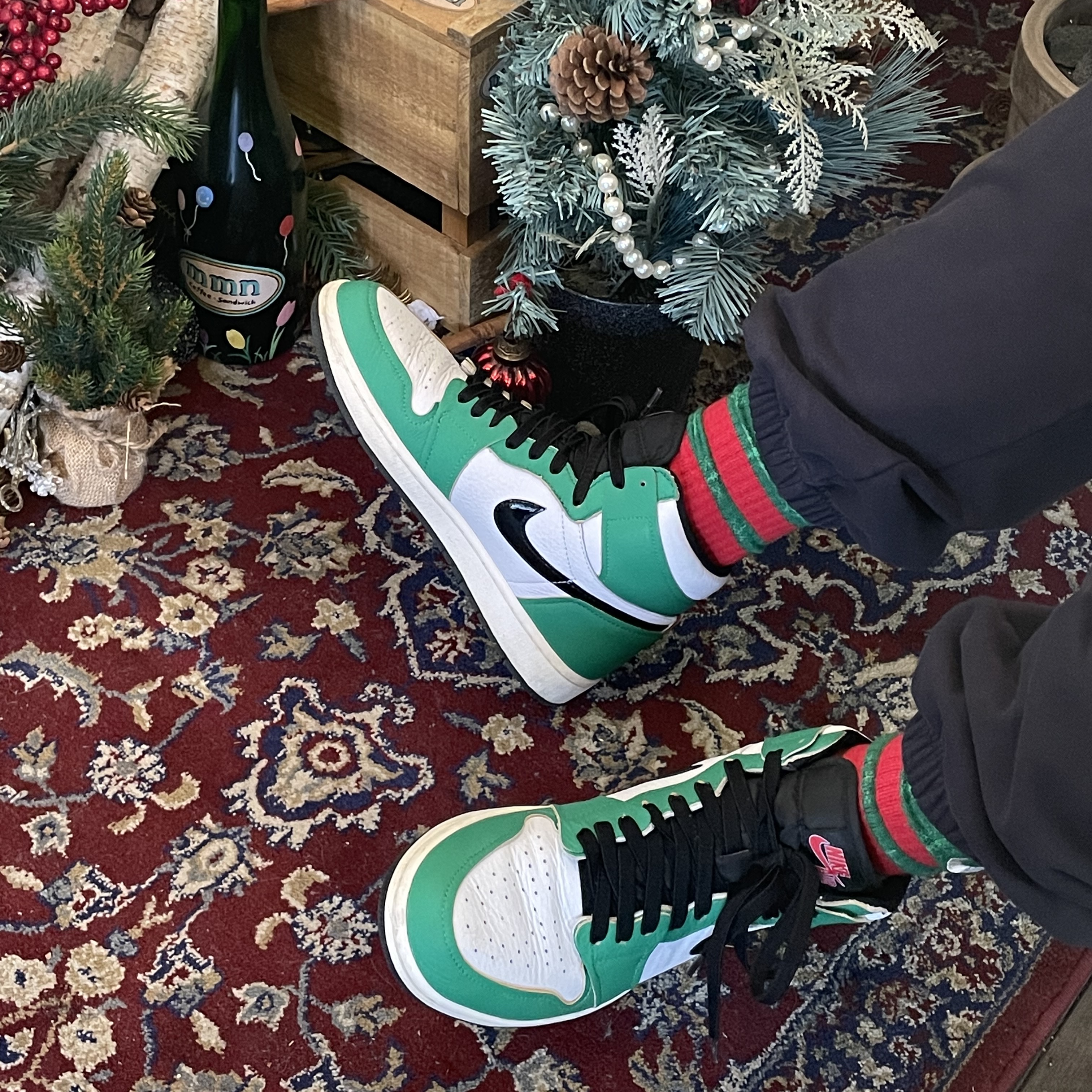 (W) Jordan 1 Retro High OG Lucky Green 착용 스타일