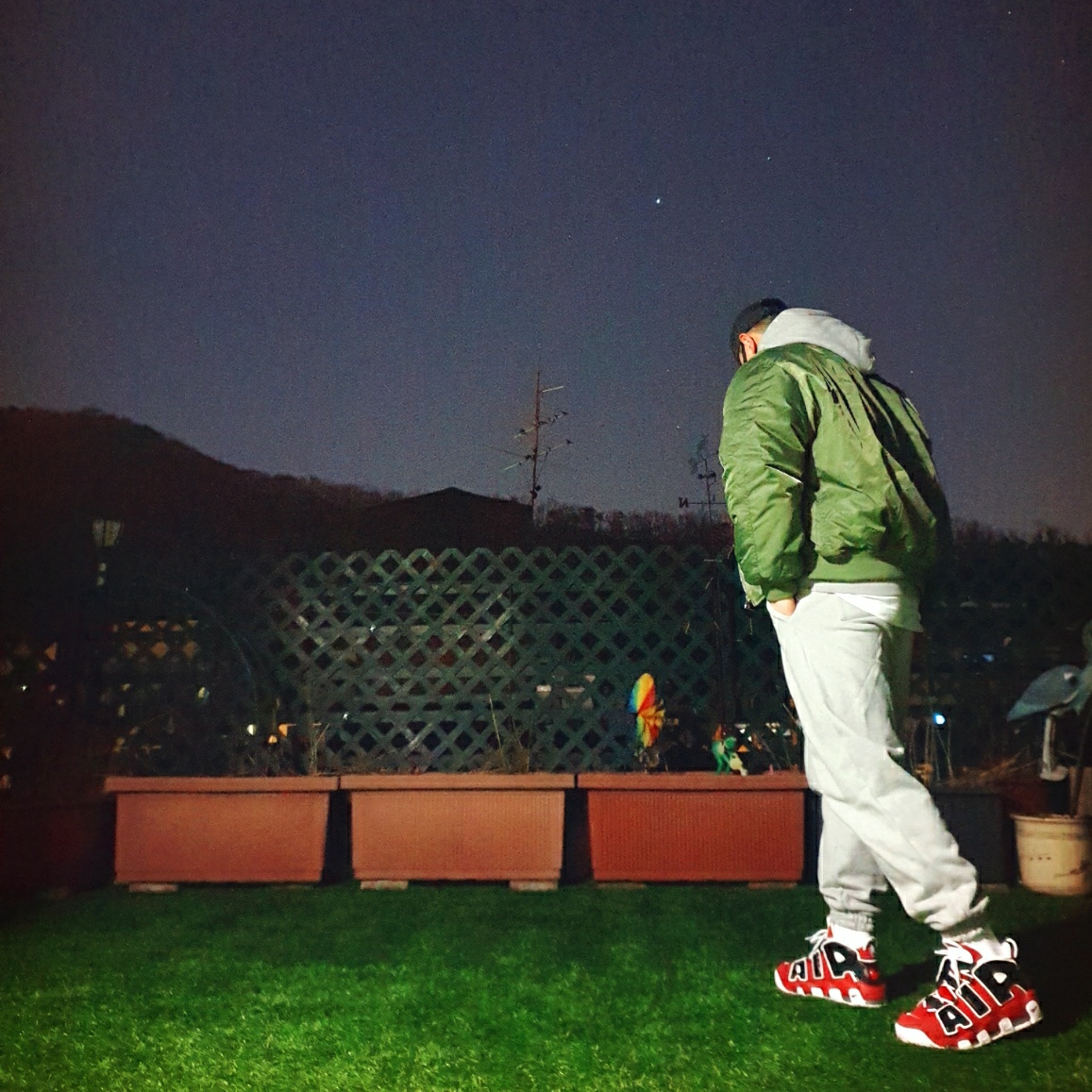 Nike Air More Uptempo 96 Bulls 2021 착용 스타일 - 2