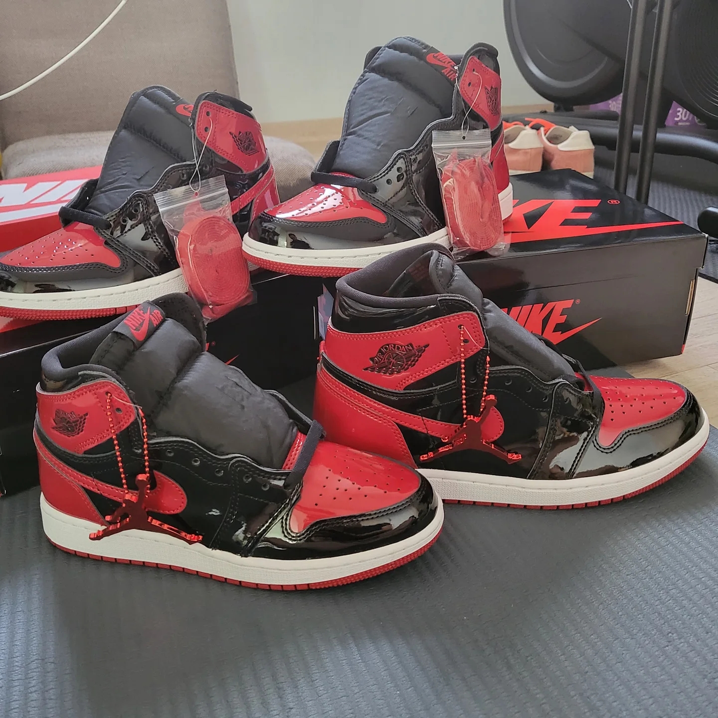 Jordan 1 Retro High OG Patent Bred, (GS) Jordan 1 Retro High OG Patent Bred 착용 스타일 - 5