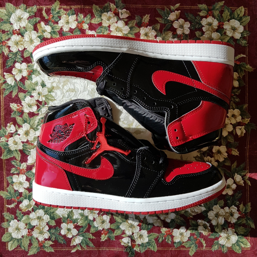 Jordan 1 Retro High OG Patent Bred 착용 스타일 - 5