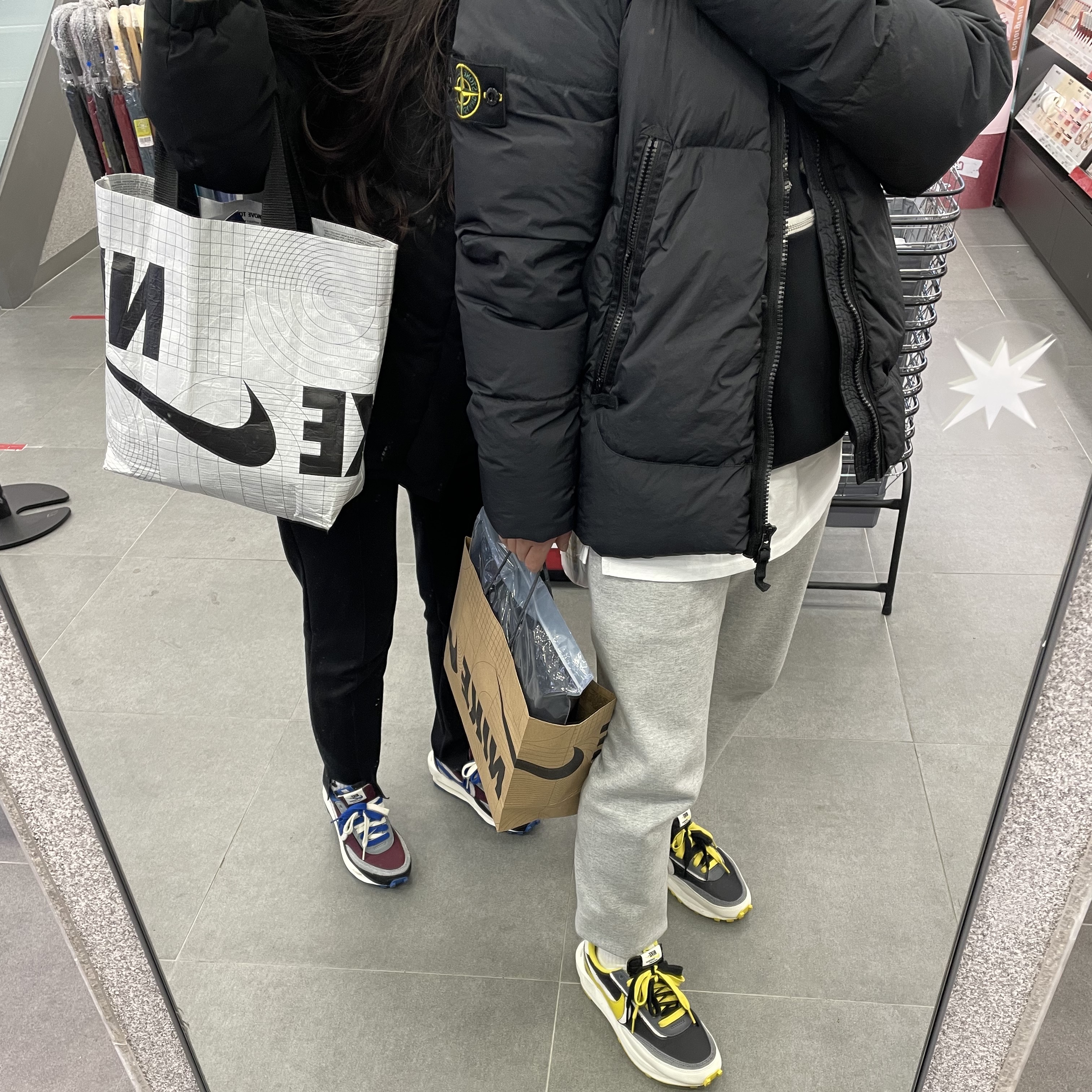 Nike x Sacai x Undercover LDWaffle Black Bright Citron, Nike x Sacai x Undercover LDWaffle Night Maroon Team Royal 착용 스타일