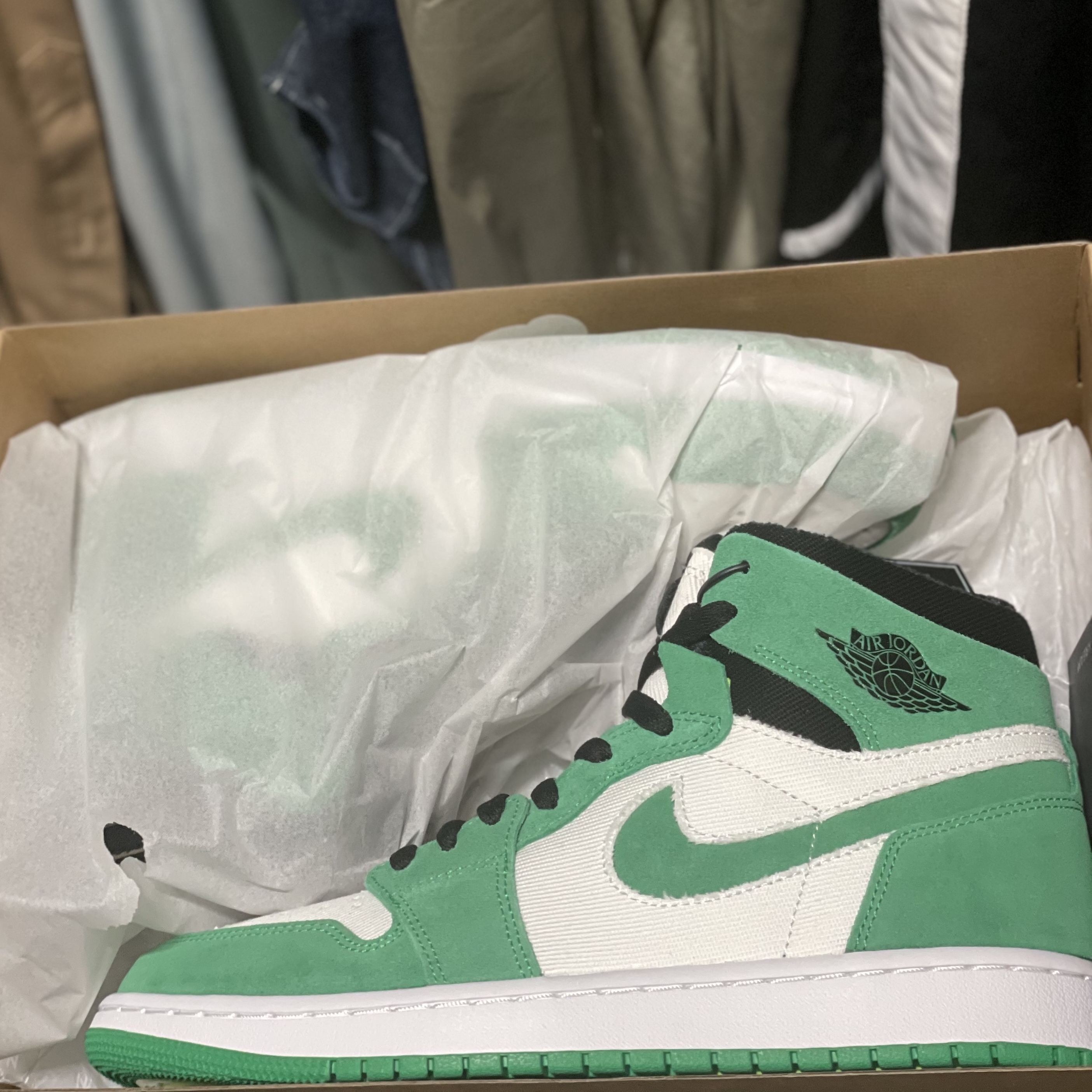 Jordan 1 Zoom Air CMFT Stadium Green 착용 스타일