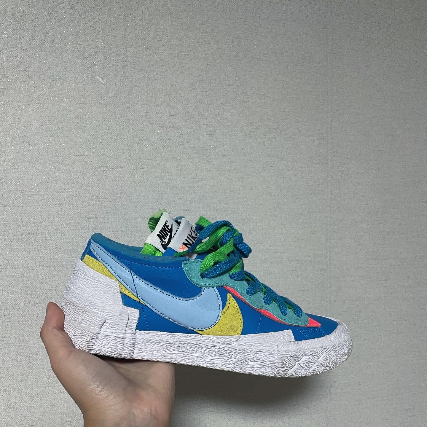 Nike x Sacai x Kaws Blazer Low Neptune Blue 착용 스타일 - 1