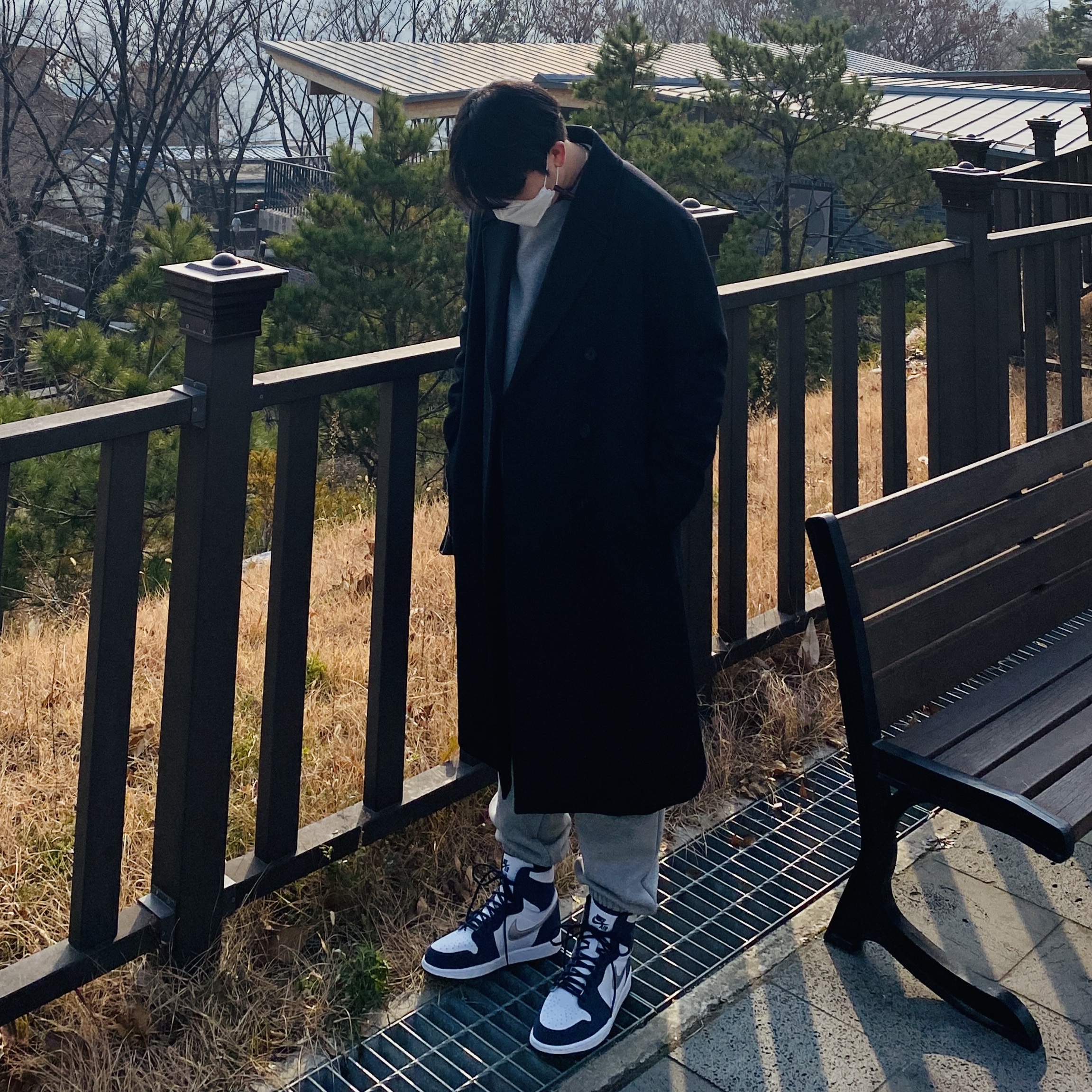Jordan 1 Retro High OG CO.JP Midnight Navy 착용 스타일 - 1