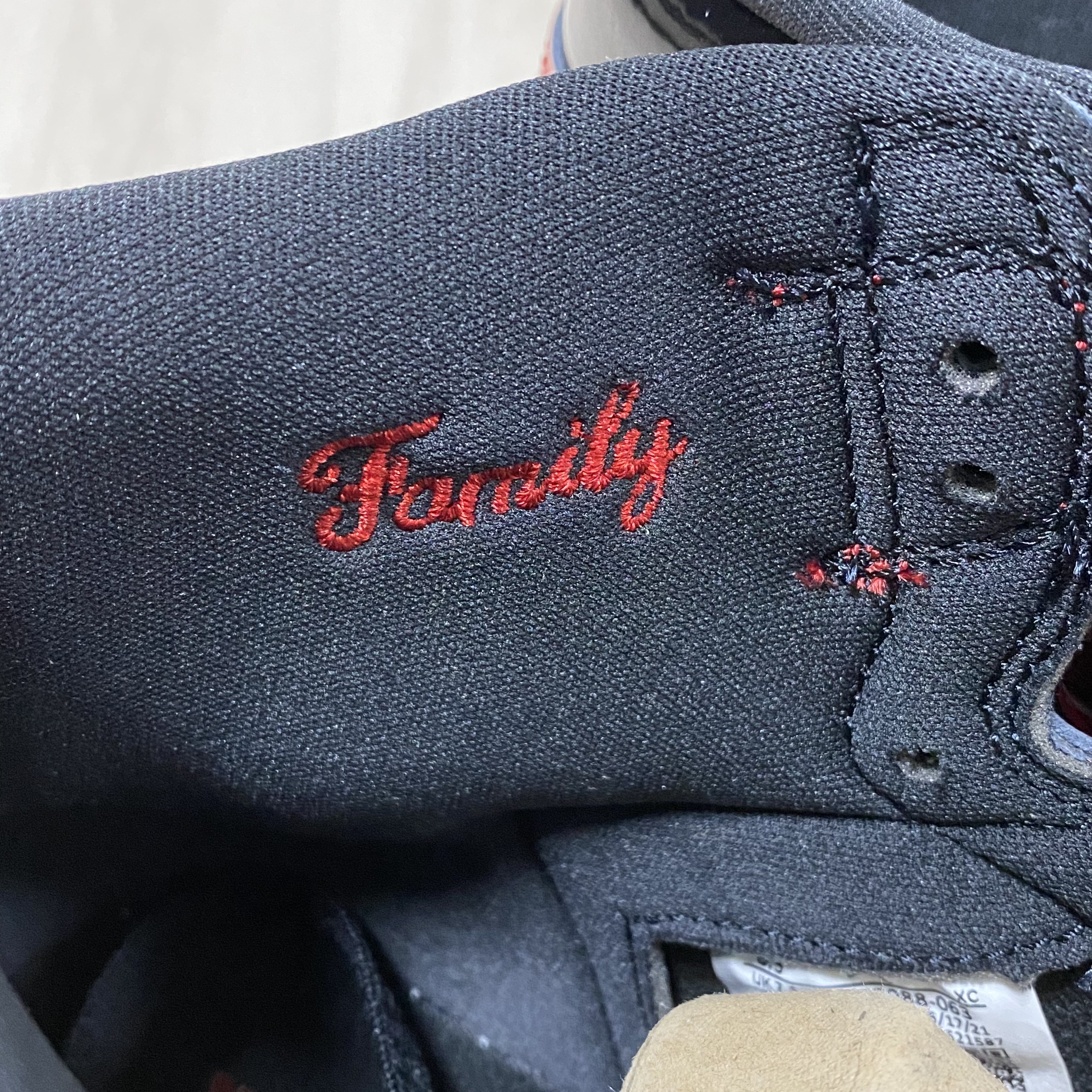 Jordan 1 Retro High OG Patent Bred 착용 스타일 - 5