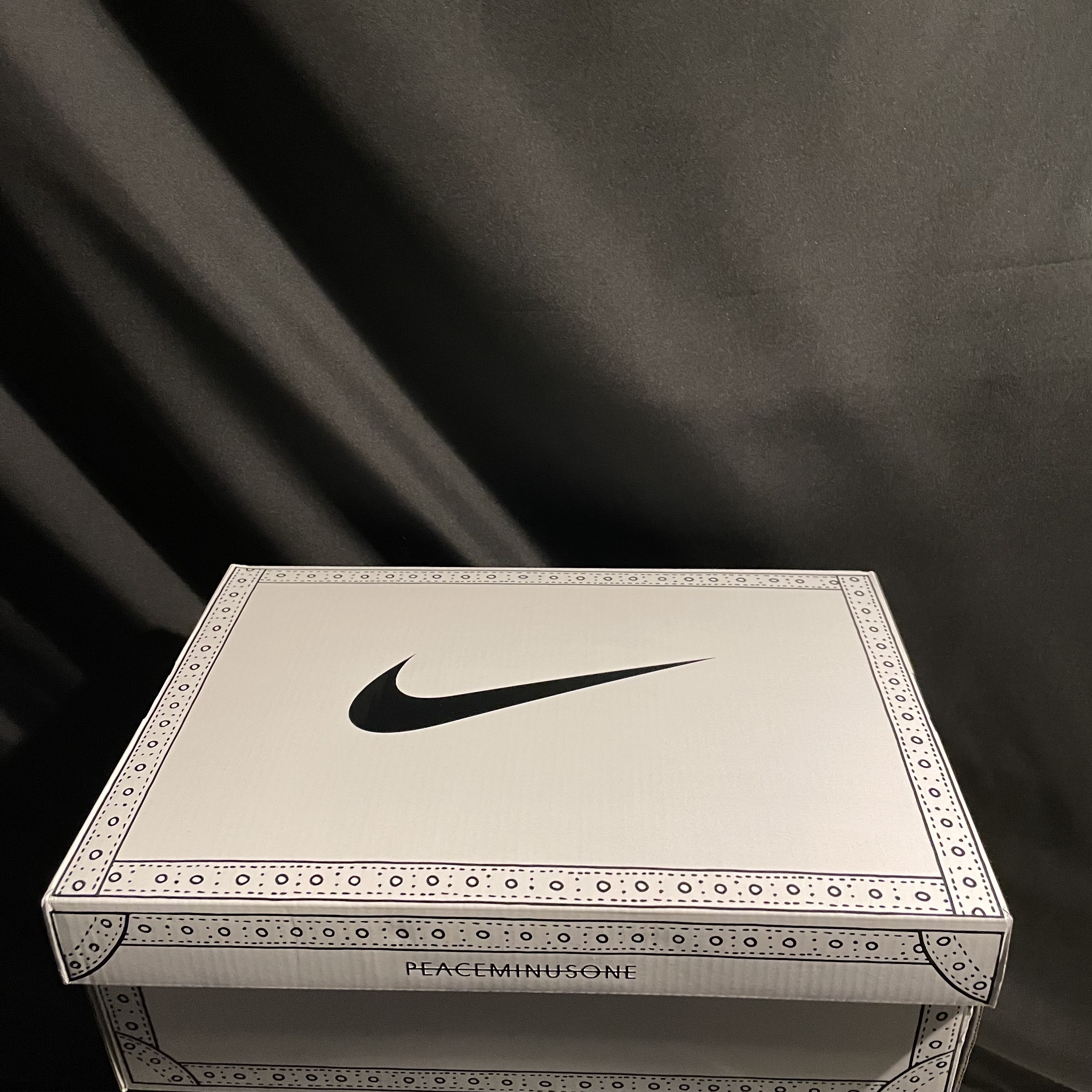 Nike x Peaceminusone Kwondo1 White 착용 스타일 - 4