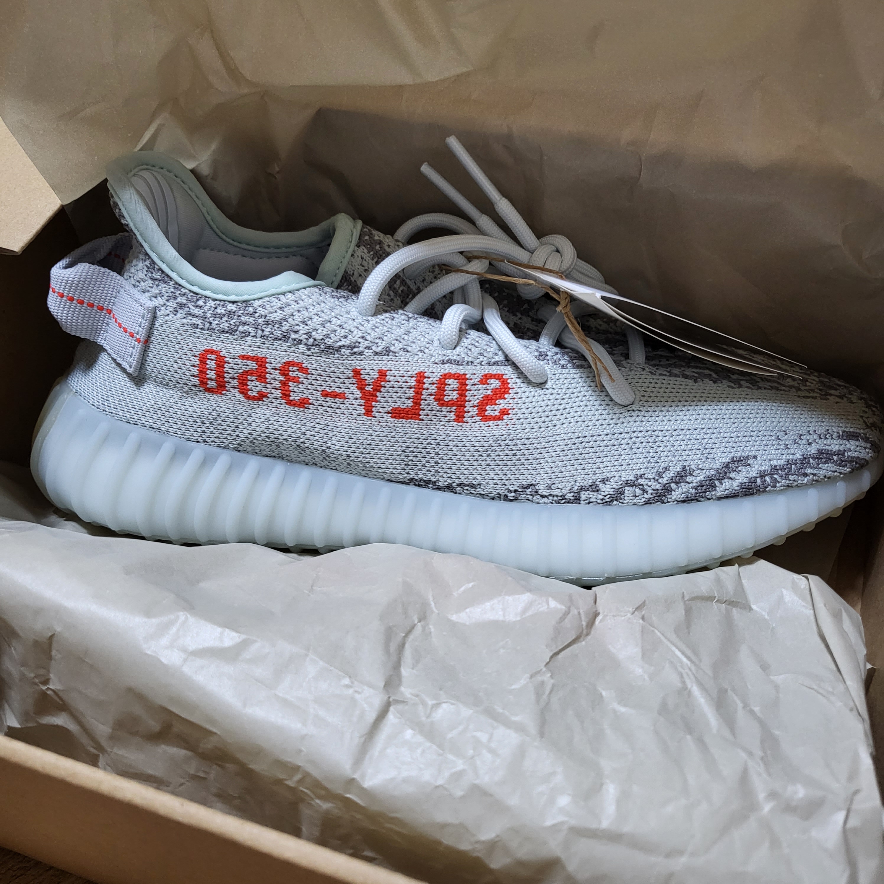 Adidas Yeezy Boost 350 V2 Blue Tint 2017 착용 스타일
