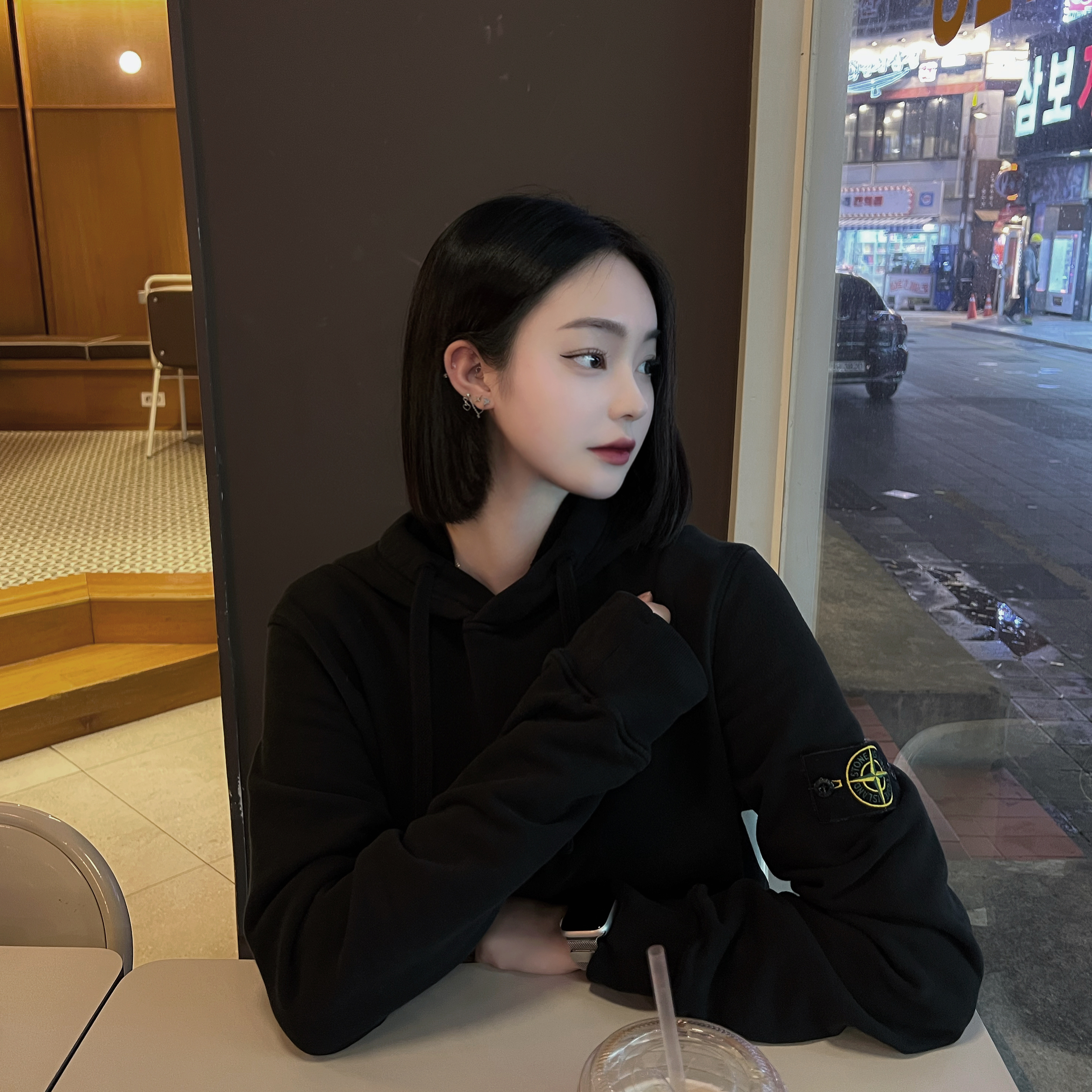 Stone Island 64120 Cotton Fleece Hooded Sweatshirt Black - 21FW 착용 스타일