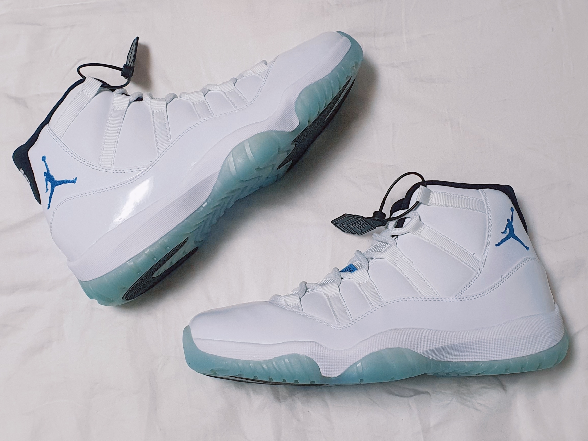 Jordan 11 Retro Legend Blue 2014 착용 스타일 - 1