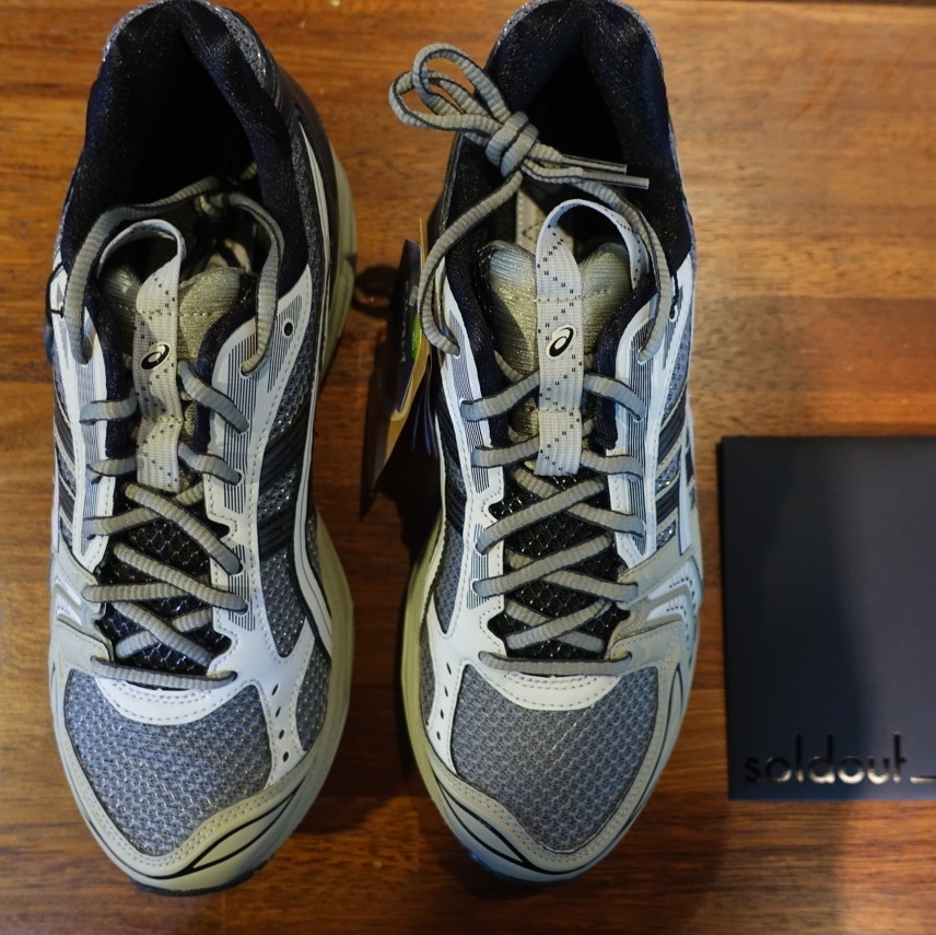 Asics UB1-S Gel-Kayano 14 Piedmont Grey 착용 스타일 - 3
