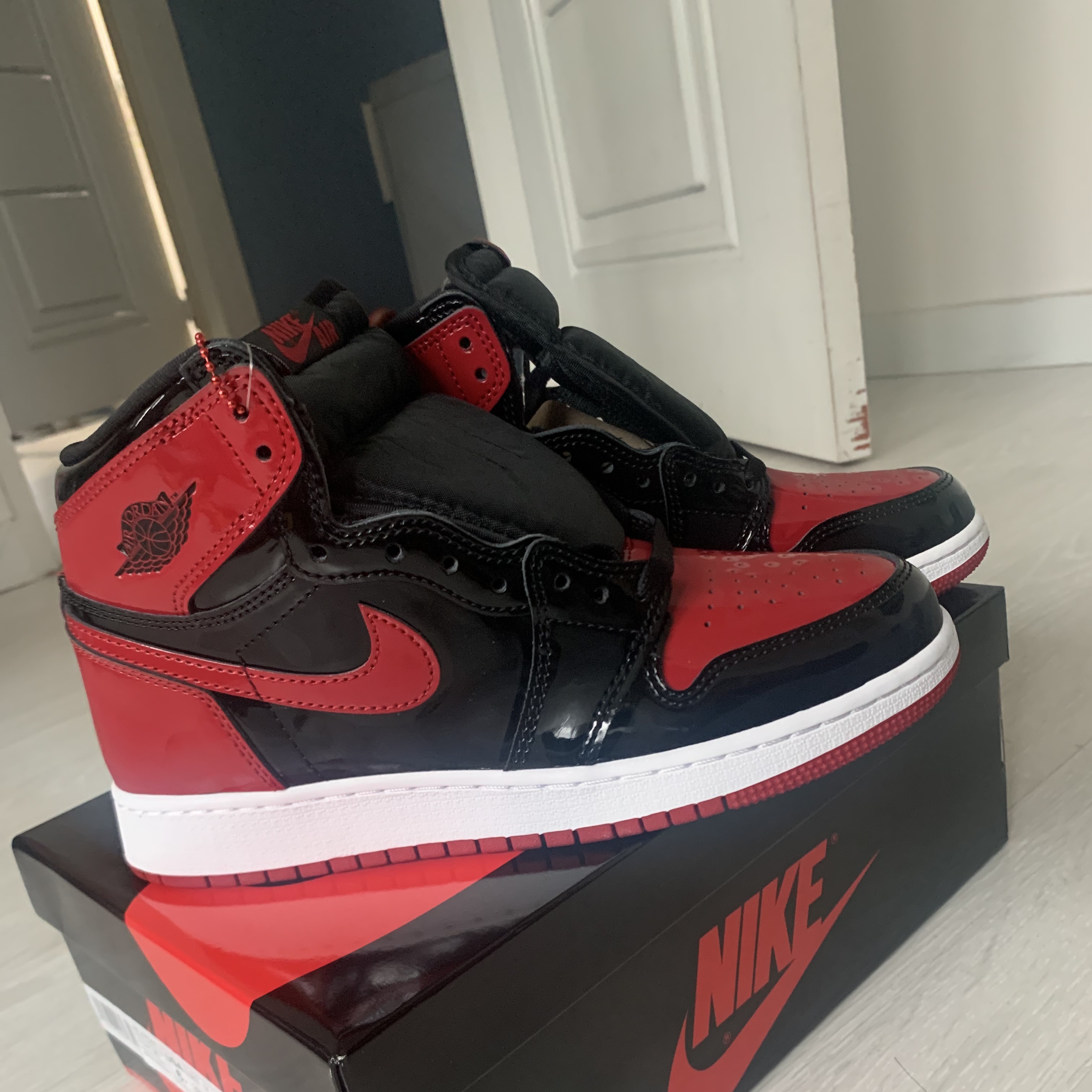 (GS) Jordan 1 Retro High OG Patent Bred 착용 스타일