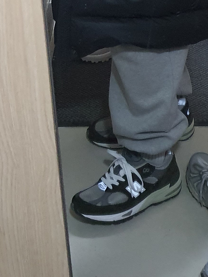 New Balance 991 Made in UK Dark Green 착용 스타일