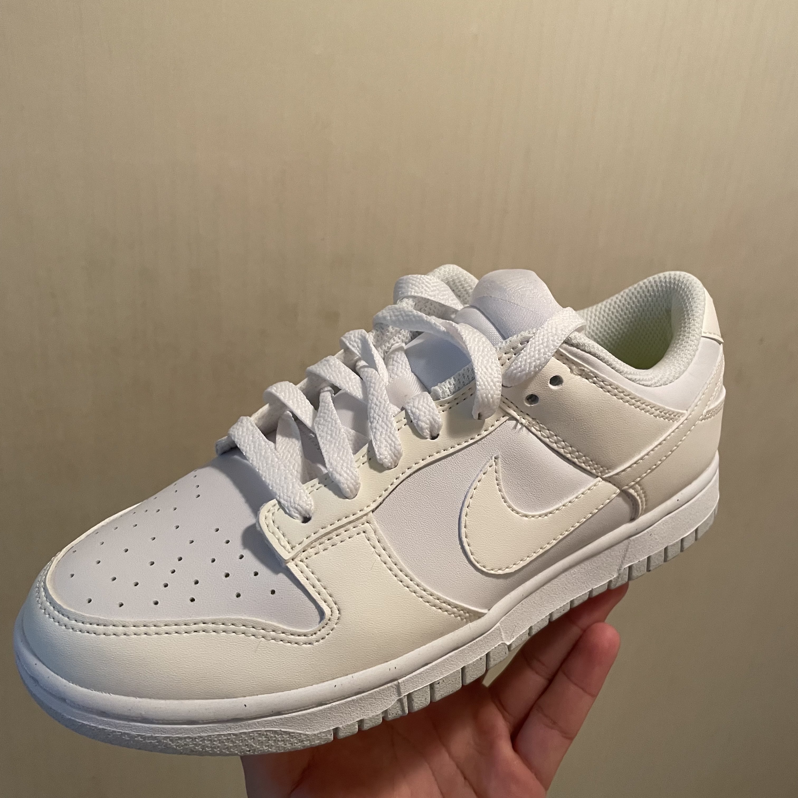 (W) Nike Dunk Low Next Nature Sail 착용 스타일 - 1