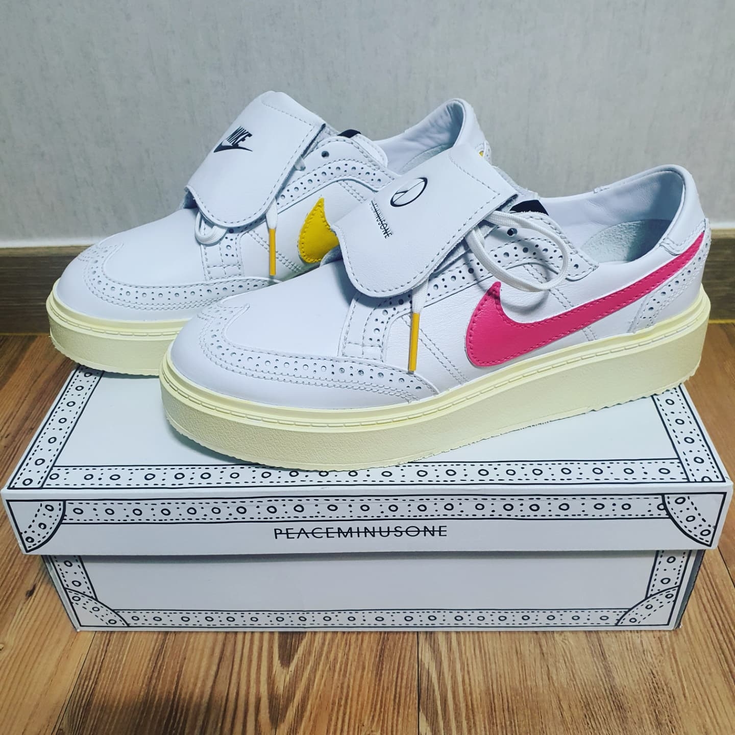 Nike x Peaceminusone Kwondo1 White 착용 스타일 - 1