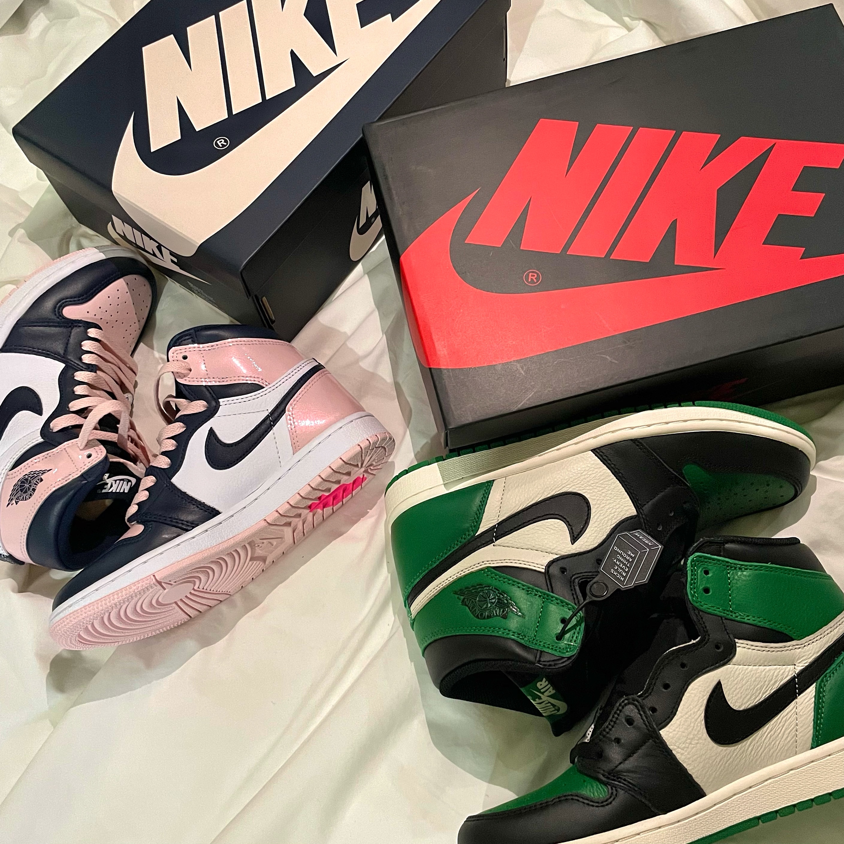 (W) Jordan 1 Retro High OG Atmosphere, Jordan 1 Retro High OG Pine Green 착용 스타일