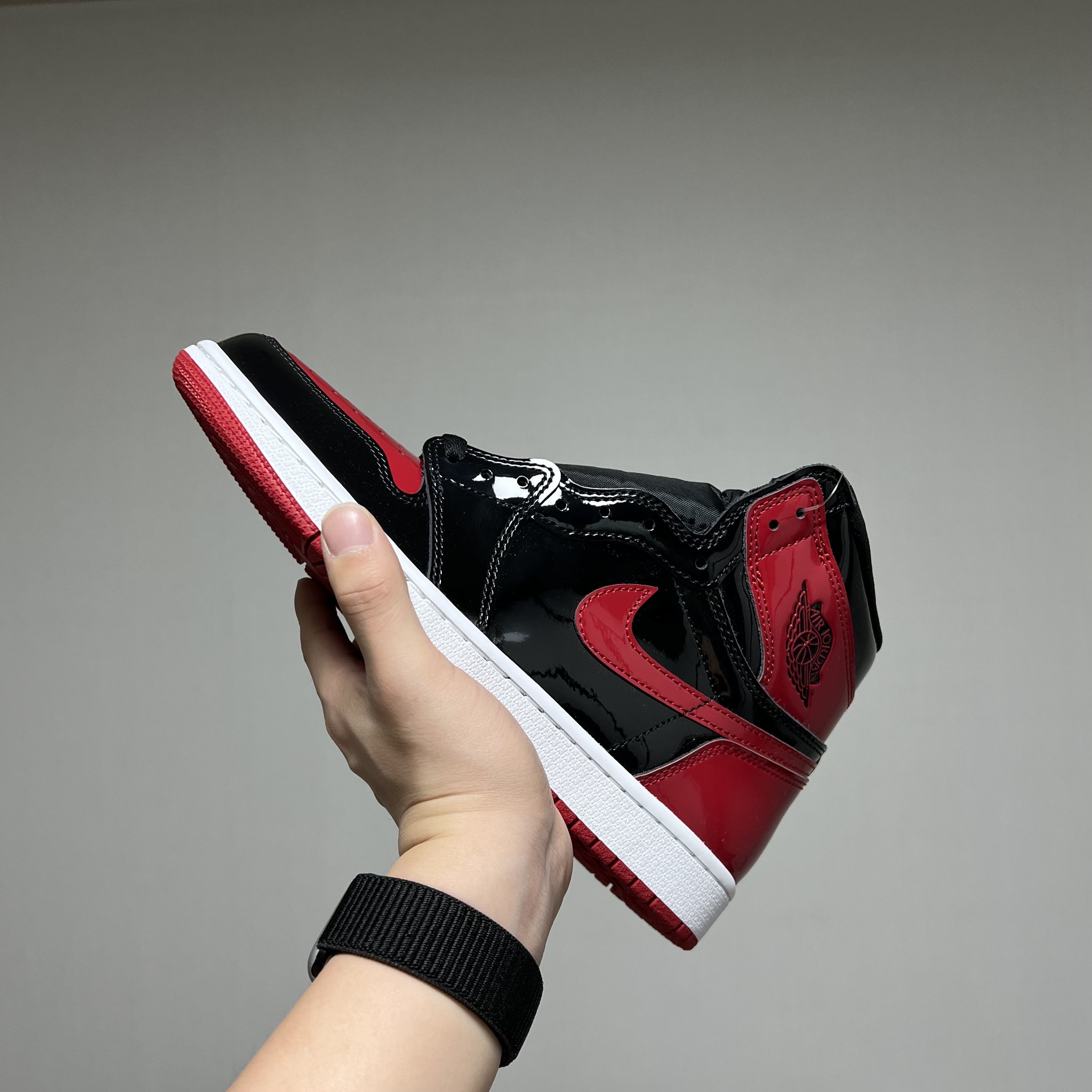 Jordan 1 Retro High OG Patent Bred 착용 스타일