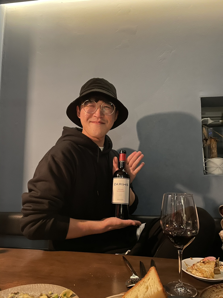 KREAM 프로필 이미지