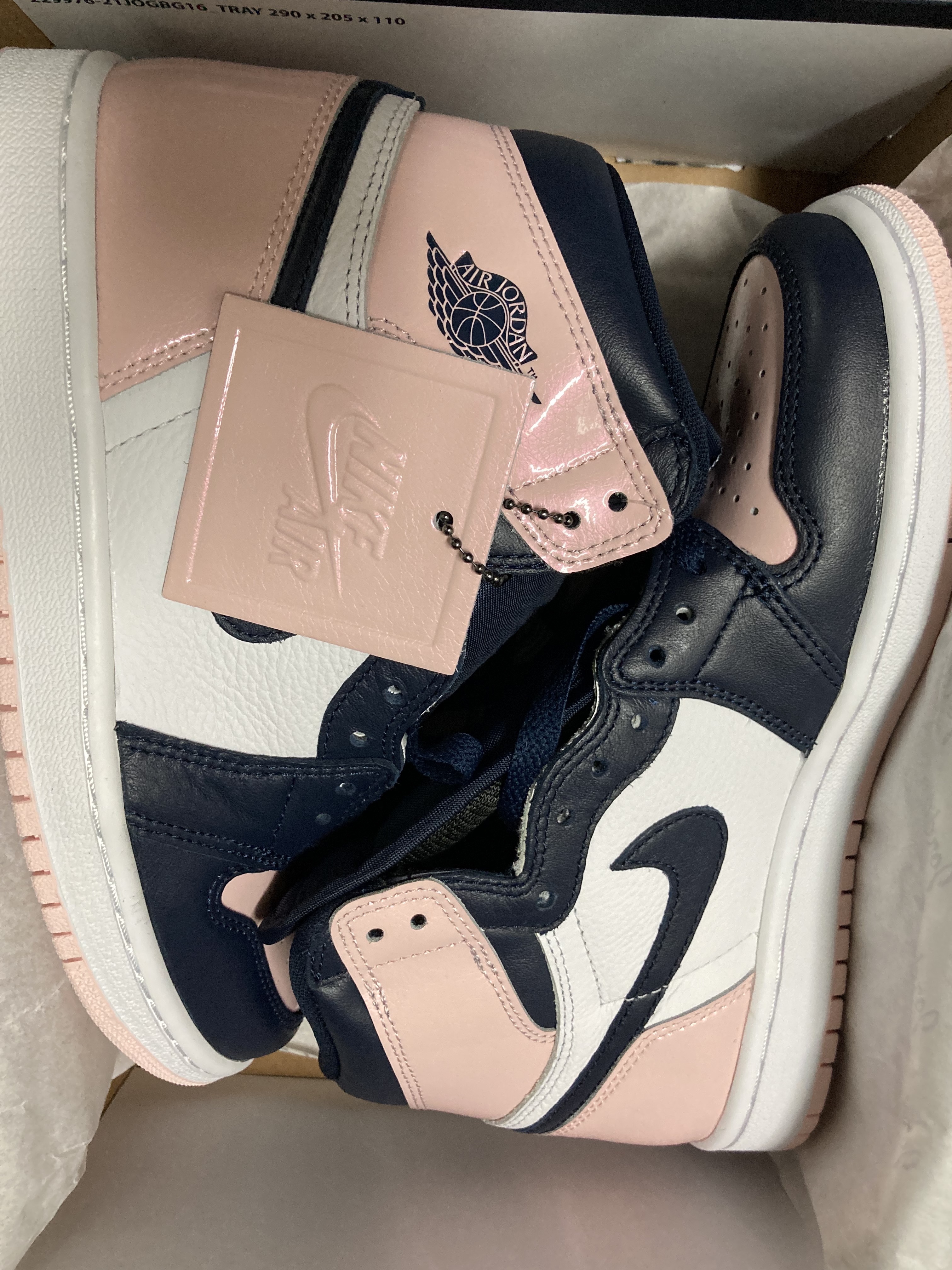 (W) Jordan 1 Retro High OG Atmosphere 착용 스타일