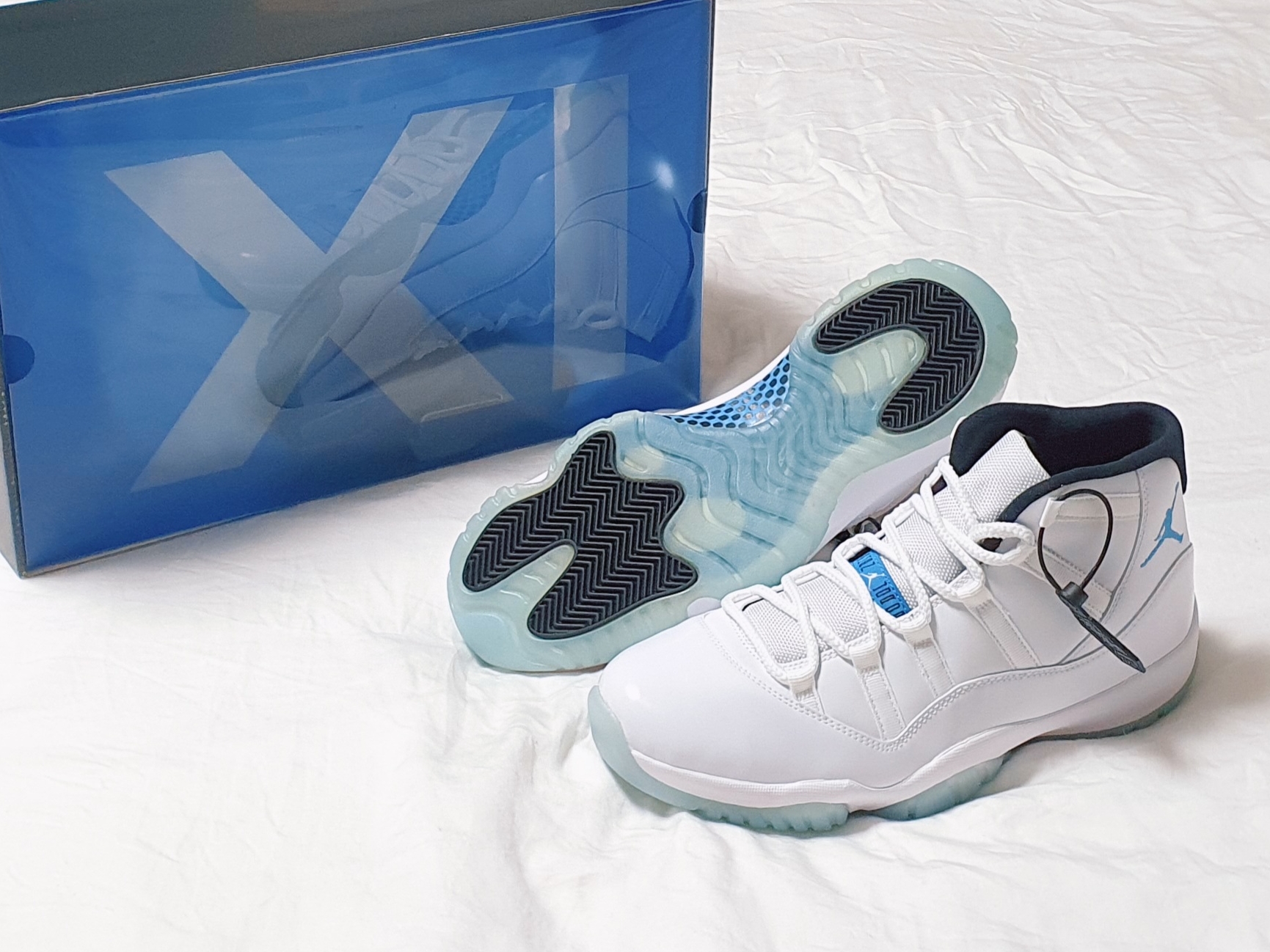 Jordan 11 Retro Legend Blue 2014 착용 스타일 - 4
