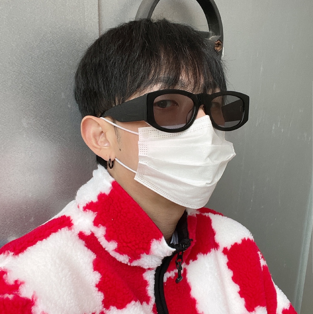 Jordan 1 x Off-White Retro High Chicago The Ten 착용 스타일 - 4