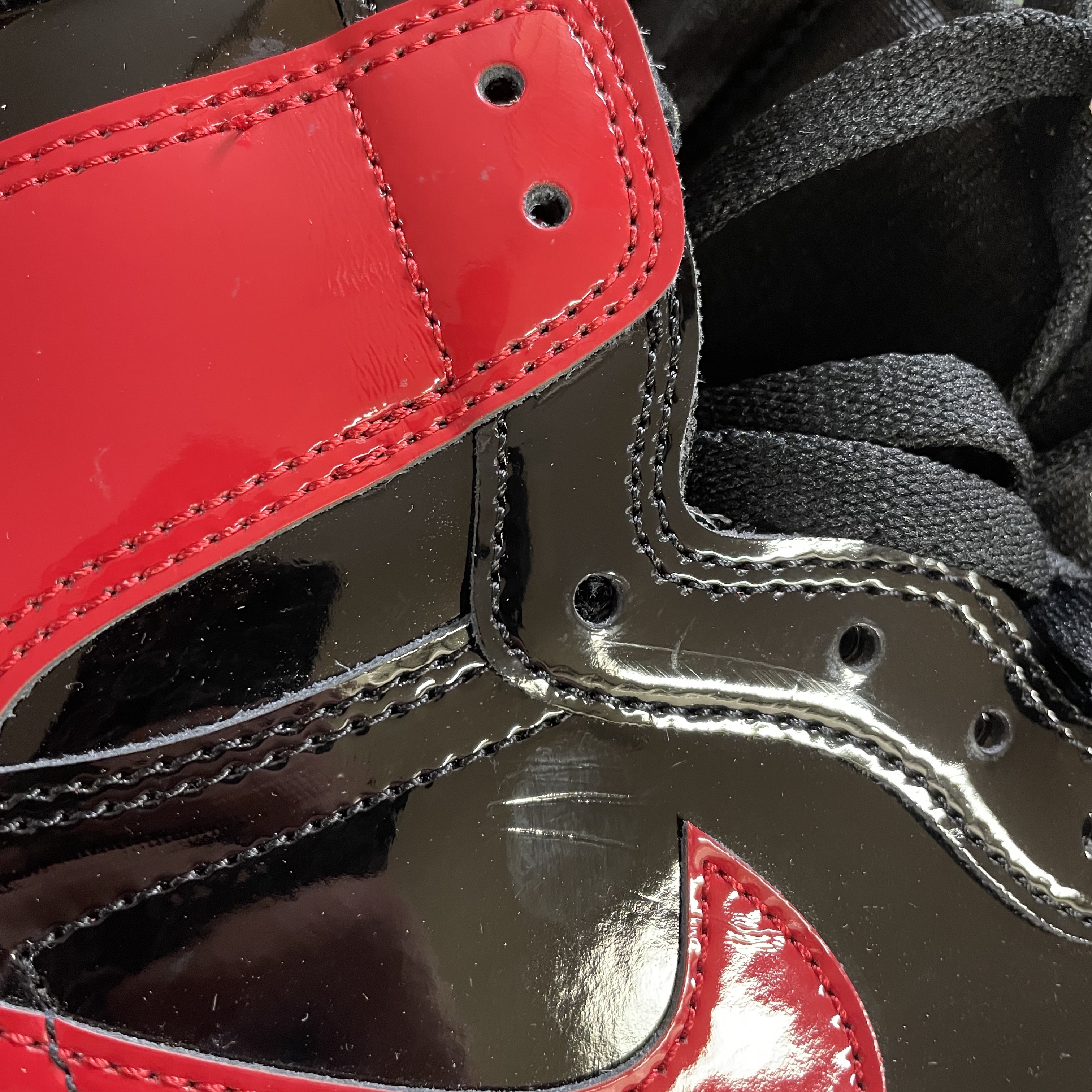 Jordan 1 Retro High OG Patent Bred 착용 스타일