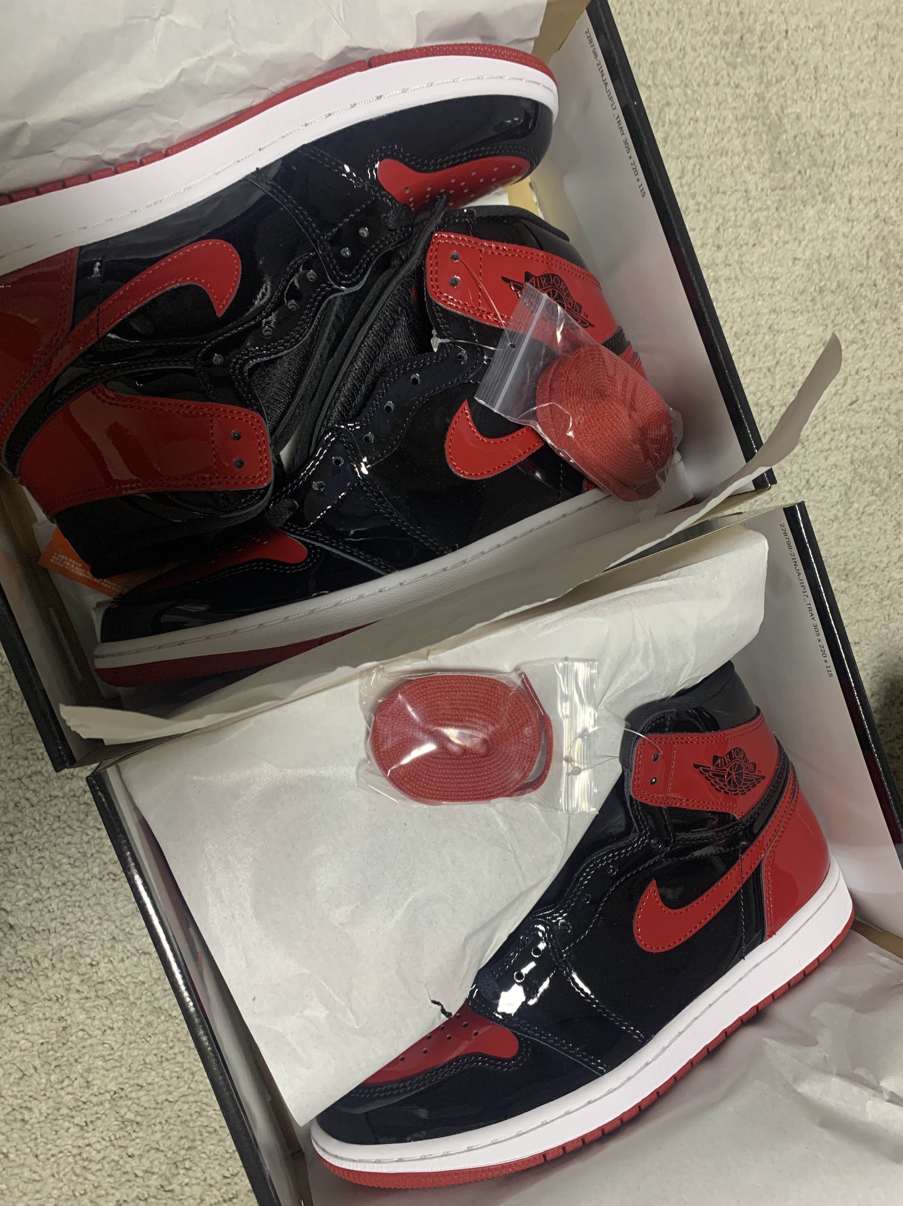 Jordan 1 Retro High OG Patent Bred 착용 스타일