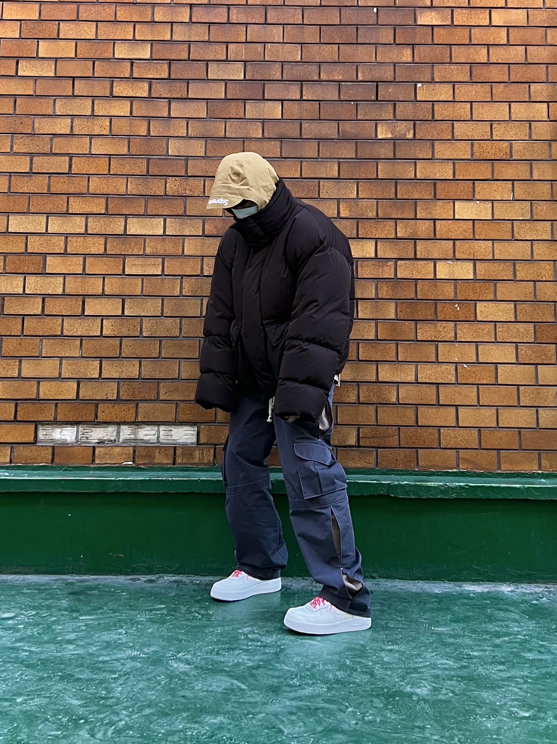 Supreme x The North Face Cargo Jacket Gold - 20SS, Nike x Supreme Air Force 1 Low White 착용 스타일 - 1