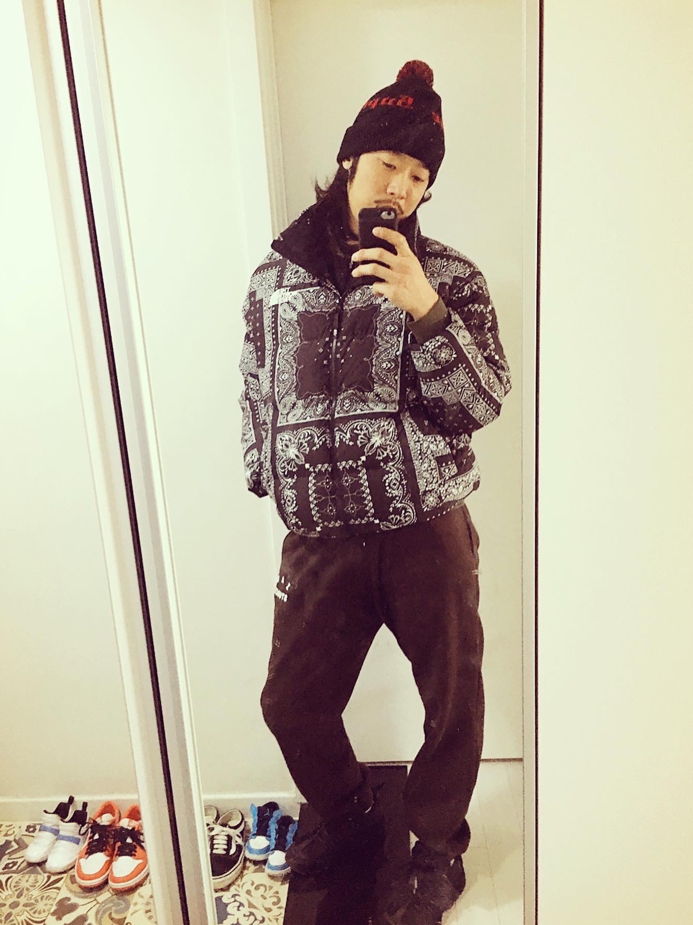 IAB Studio Sweatpants Brown, The North Face Novelty Lofty Down Jacket Real Black 착용 스타일 - 1
