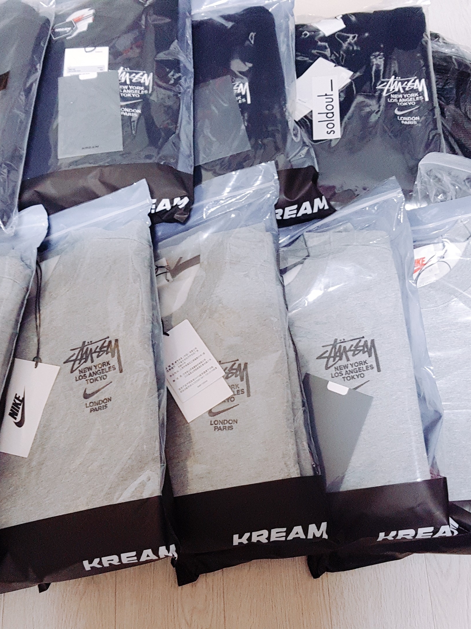 Nike x Stussy NRG ZR Fleece Crewneck Heather Grey - US/EU, Nike x Stussy NRG ZR Fleece Crewneck Black - US/EU 착용 스타일 - 2