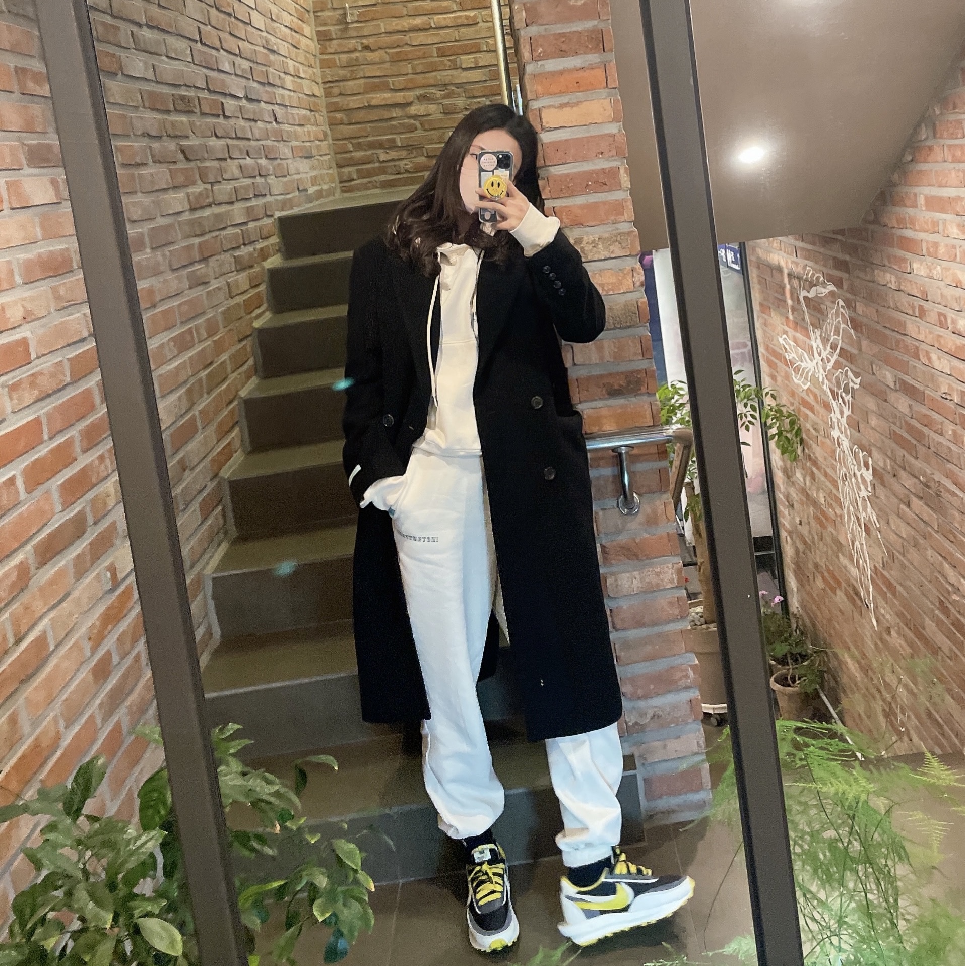 Nike x Sacai x Undercover LDWaffle Black Bright Citron 착용 스타일