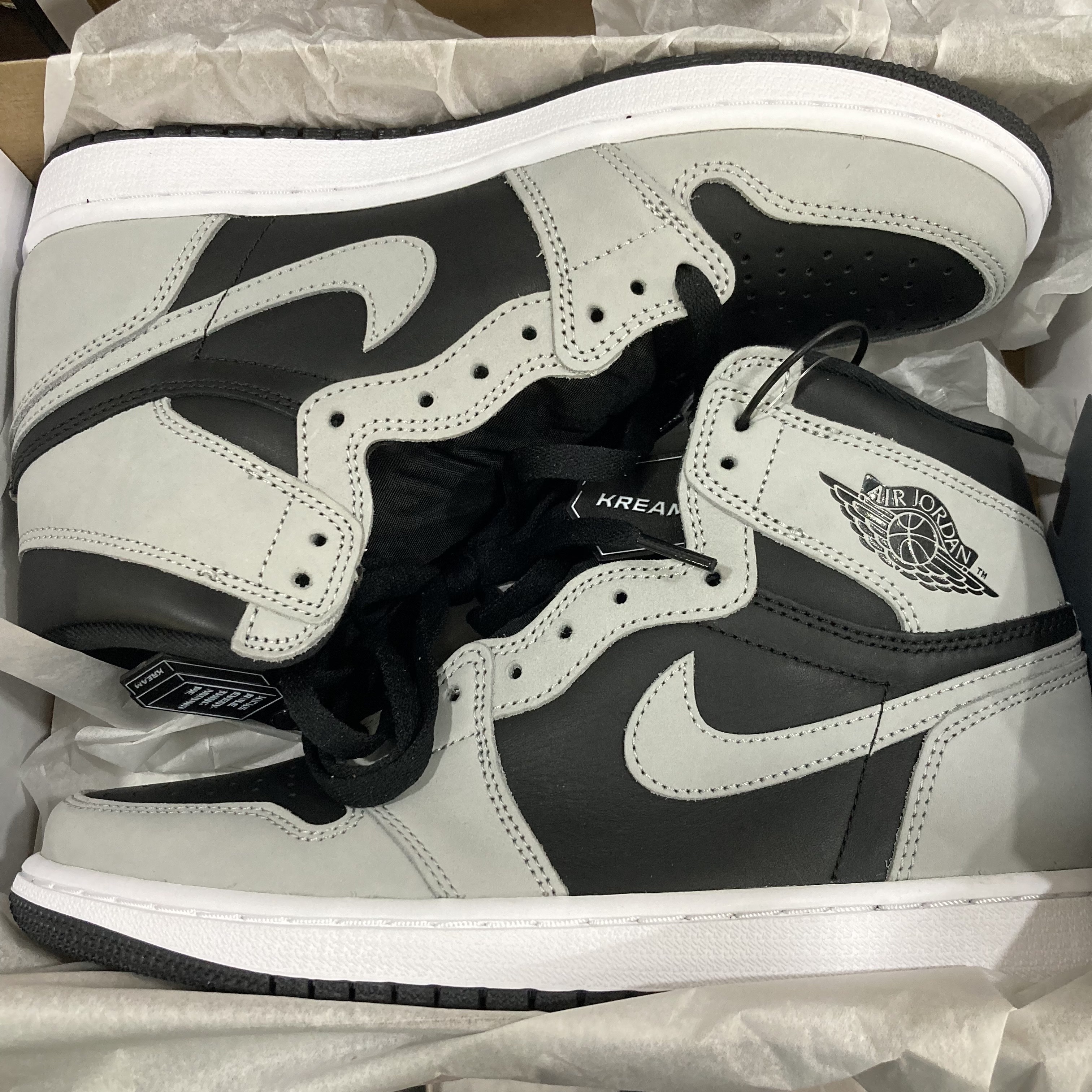 Jordan 1 Retro High OG Shadow 2.0 착용 스타일