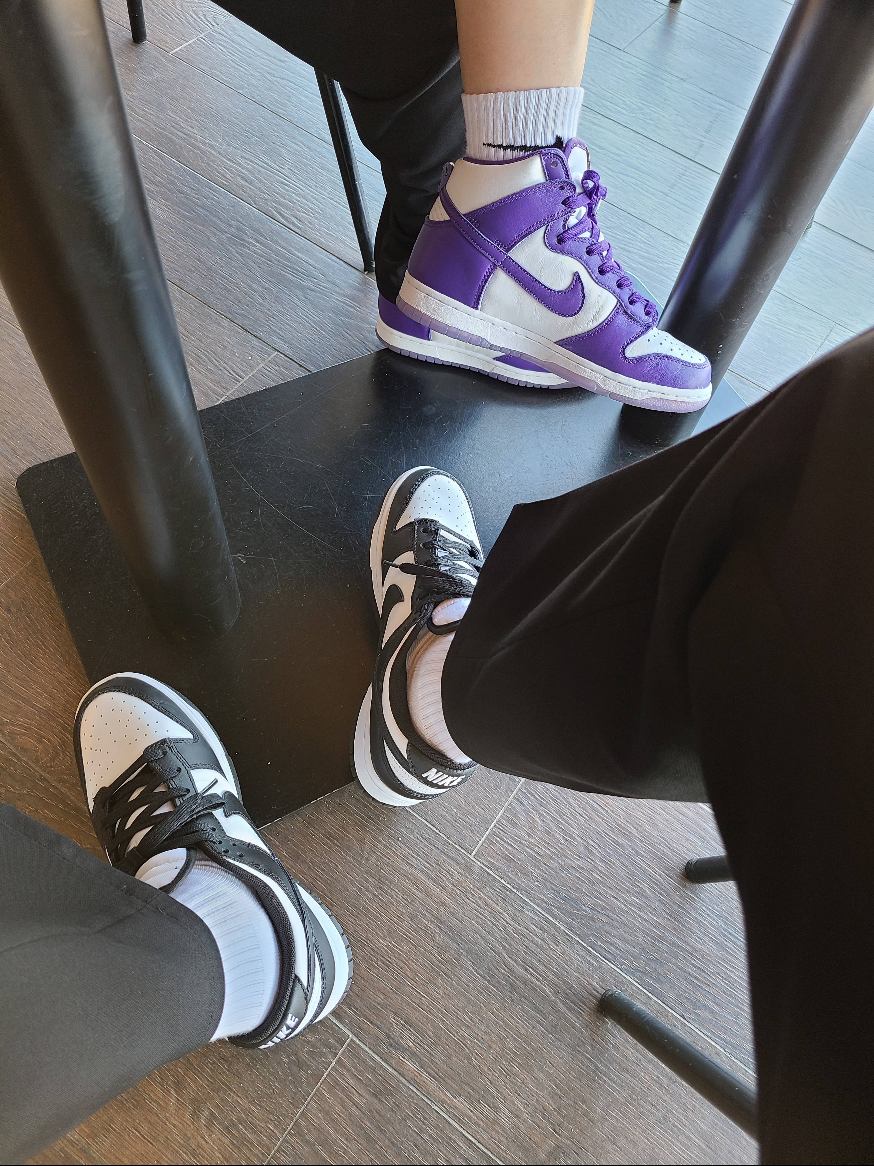 Nike Dunk Low Retro Black, (W) Nike Dunk High SP Varsity Purple 착용 스타일 - 2