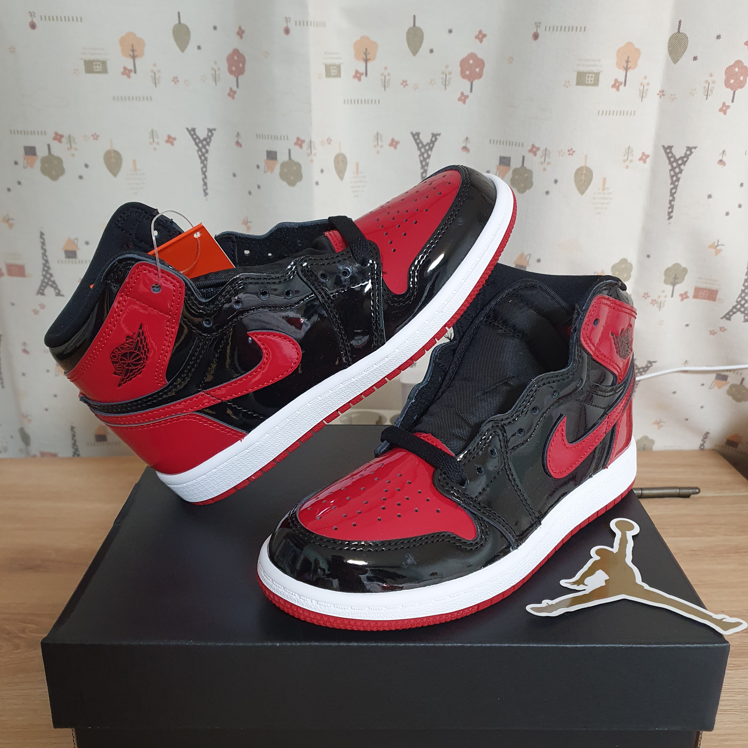 (PS) Jordan 1 Retro High OG Patent Bred 착용 스타일