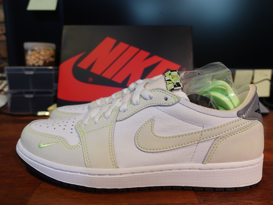 Jordan 1 Low OG Ghost Green 착용 스타일 - 2