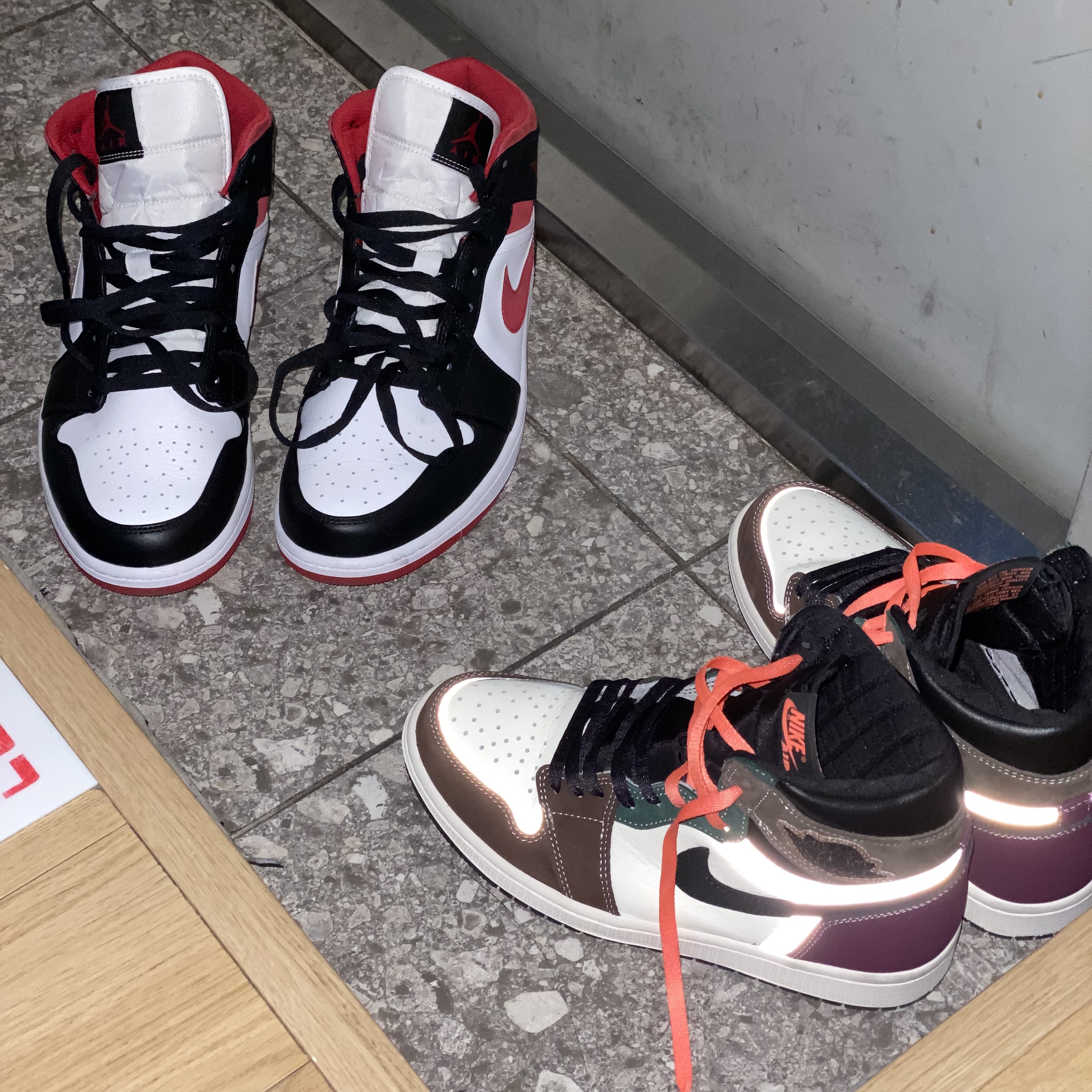 Jordan 1 Retro High OG Craft, Jordan 1 Mid Gym Red Black White 착용 스타일 - 1