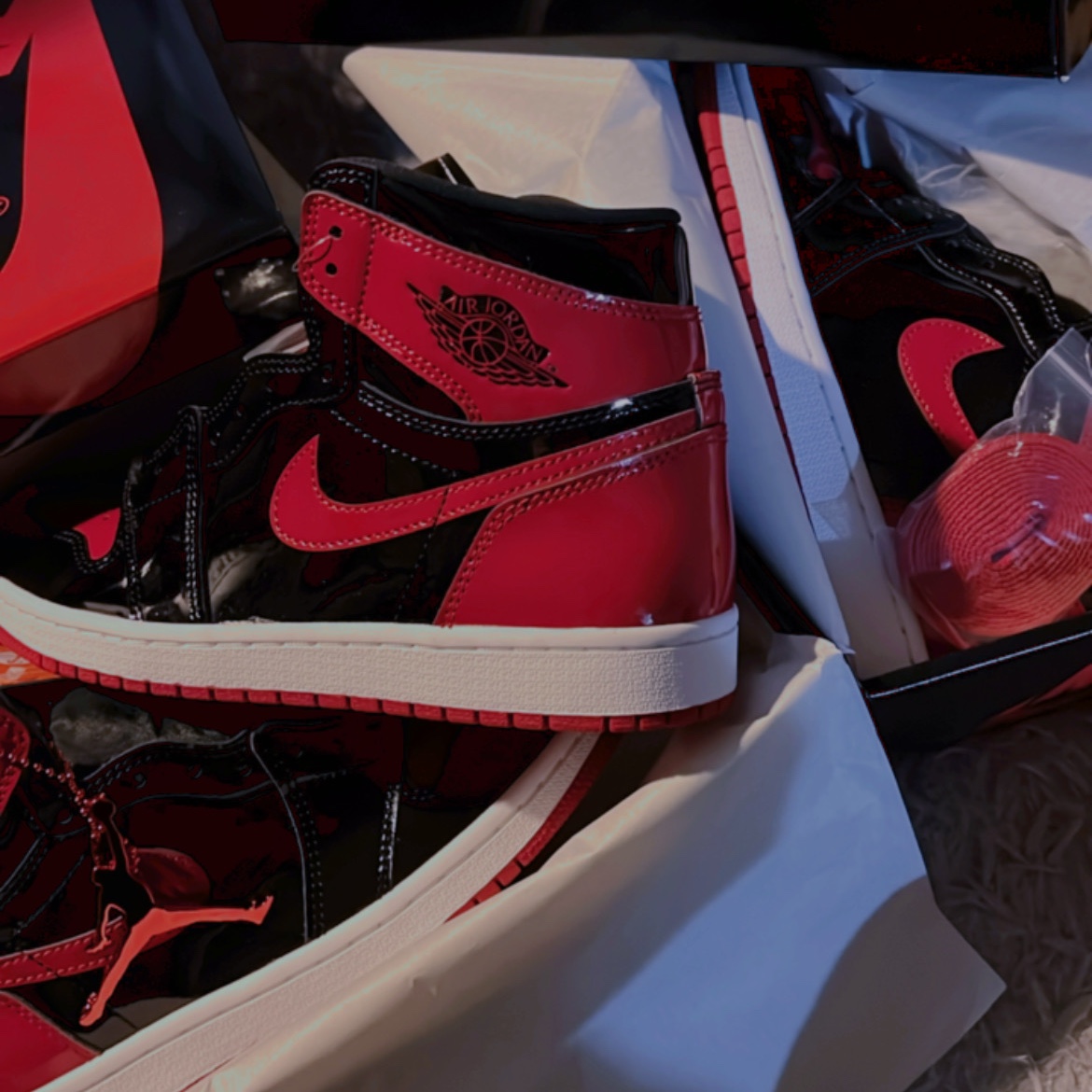 Jordan 1 Retro High OG Patent Bred 착용 스타일 - 2