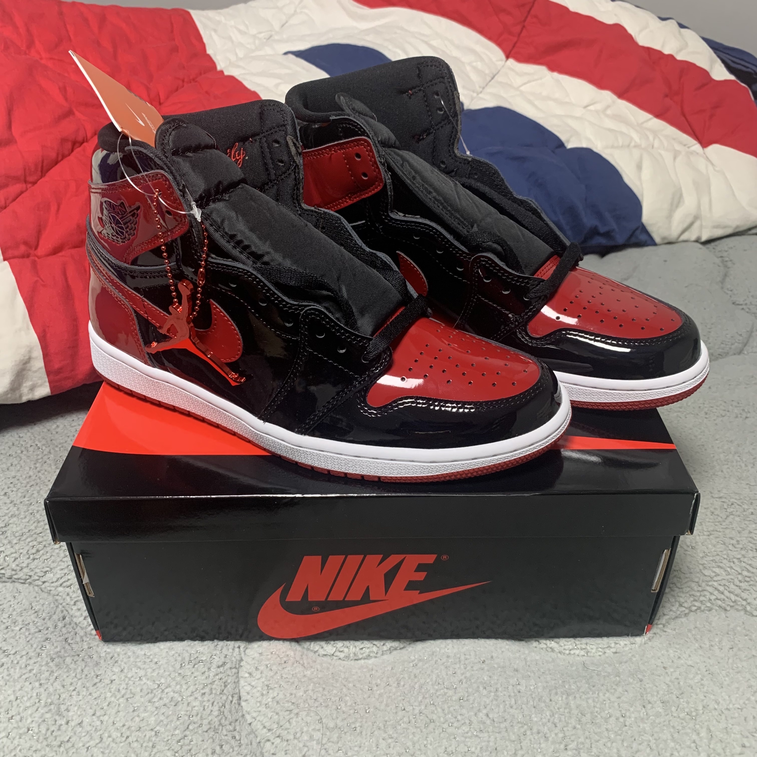 Jordan 1 Retro High OG Patent Bred 착용 스타일