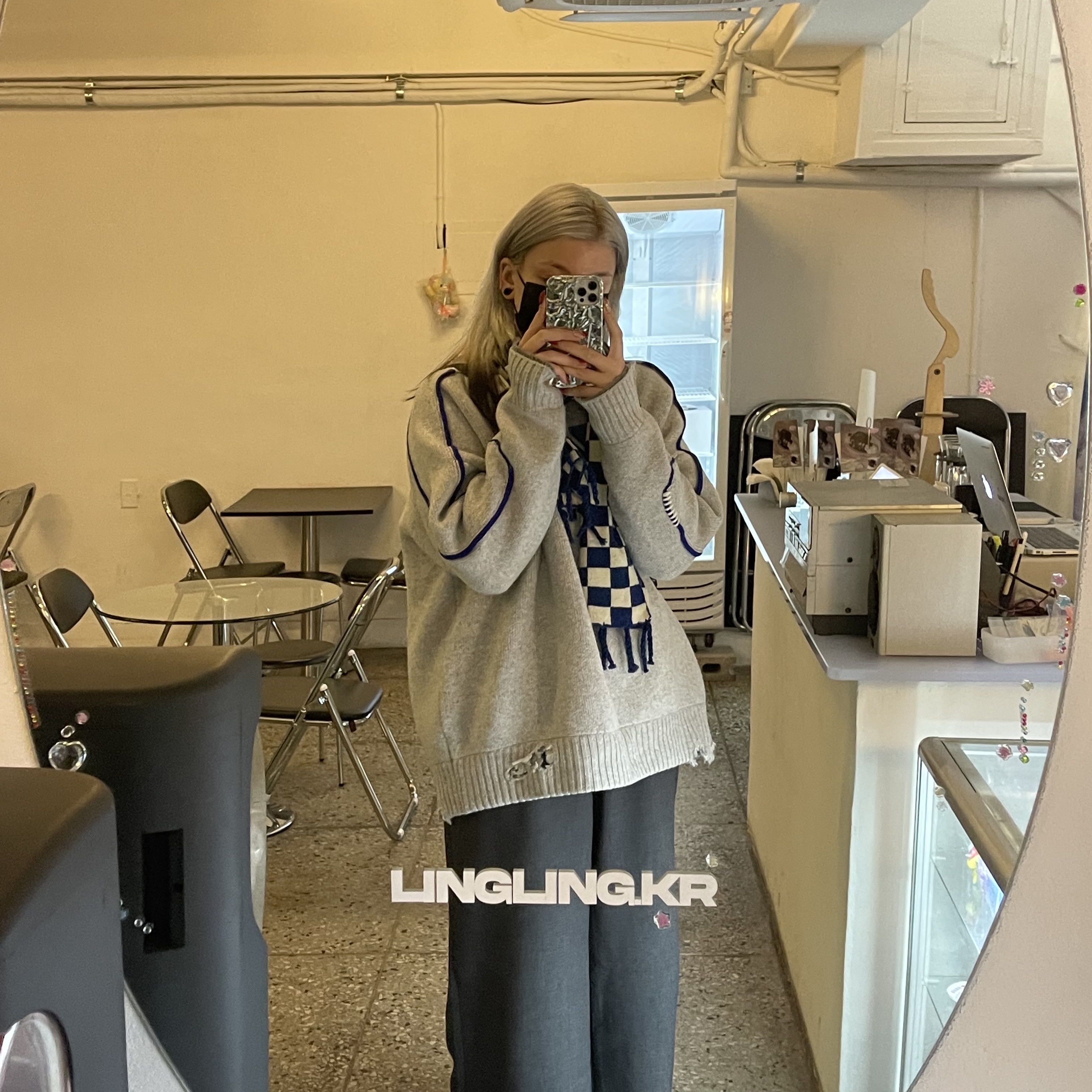 Zara x Ader Error Oversize Sweater Grey 착용 스타일