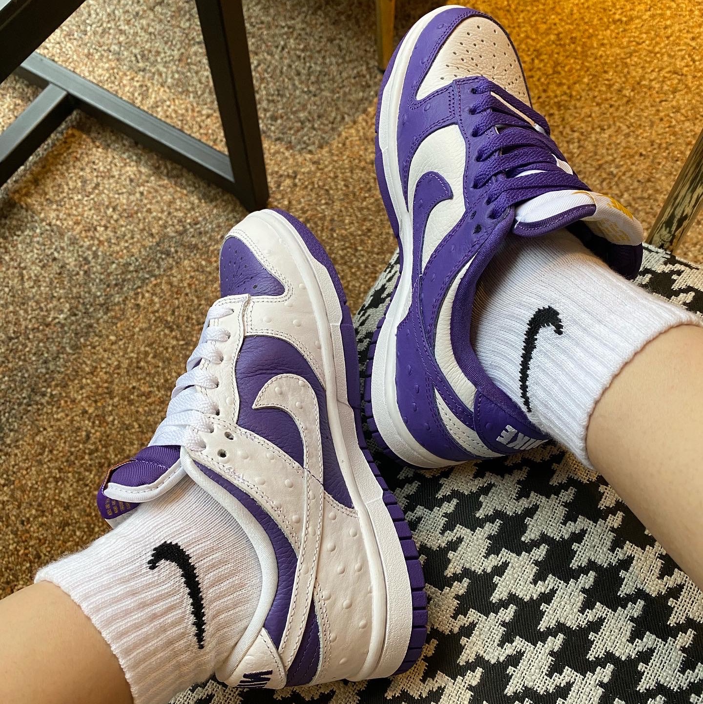 (W) Nike Dunk Low SE Flip 착용 스타일 - 2