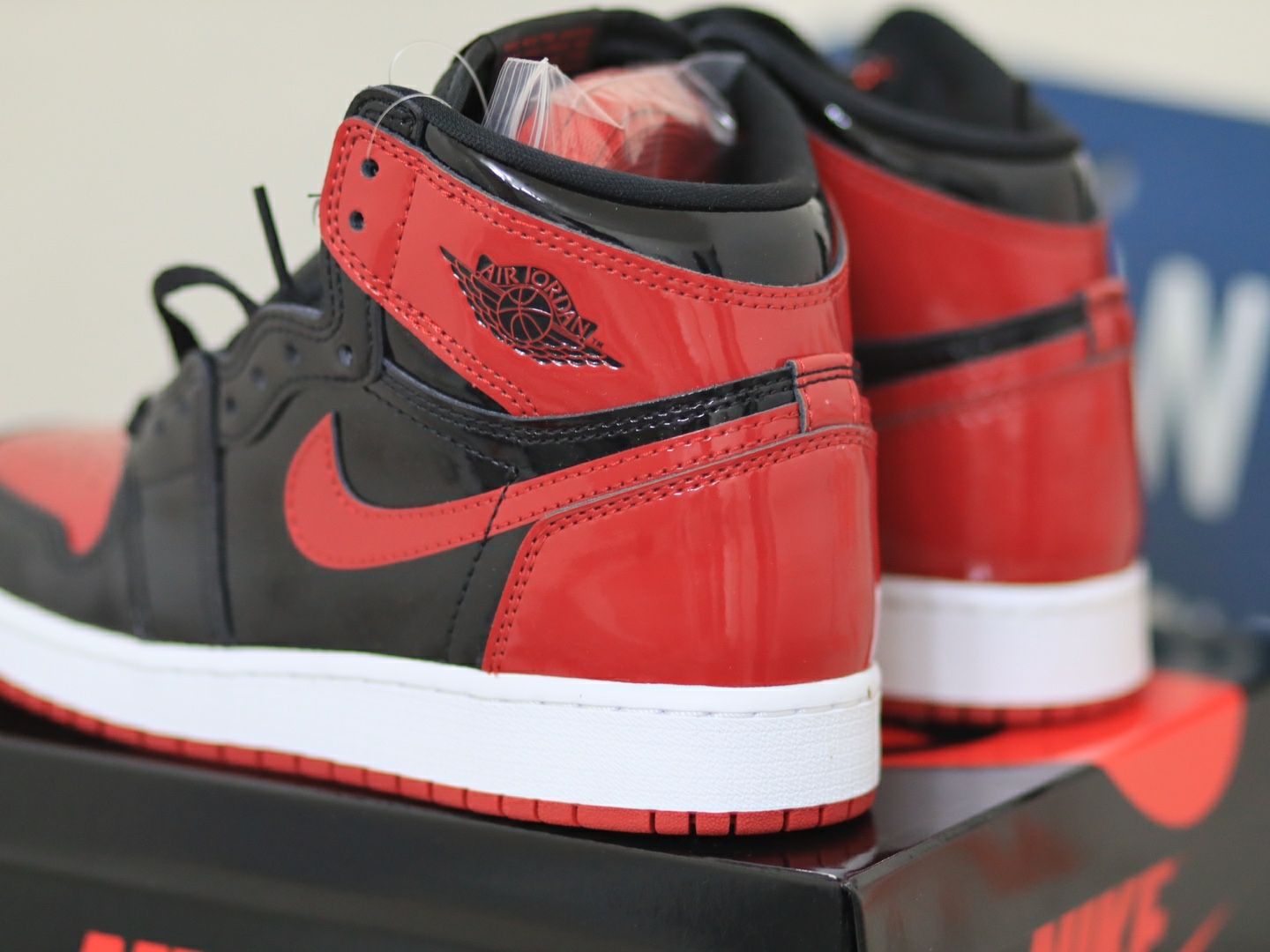 (GS) Jordan 1 Retro High OG Patent Bred 착용 스타일 - 2