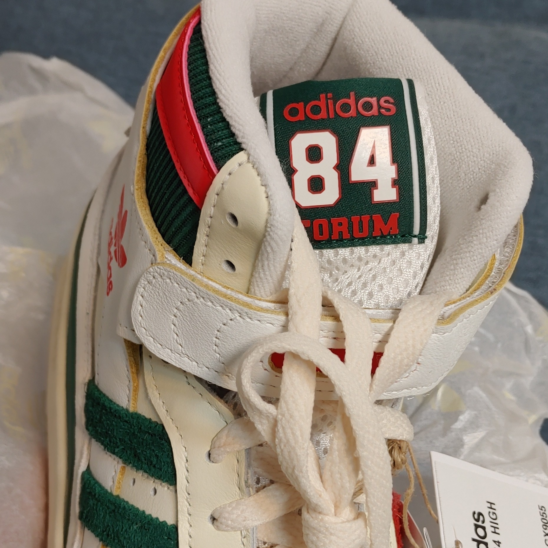 Adidas Forum 84 High Collegiate Green Red, Jordan 1 Low OG Ghost Green 착용 스타일 - 3