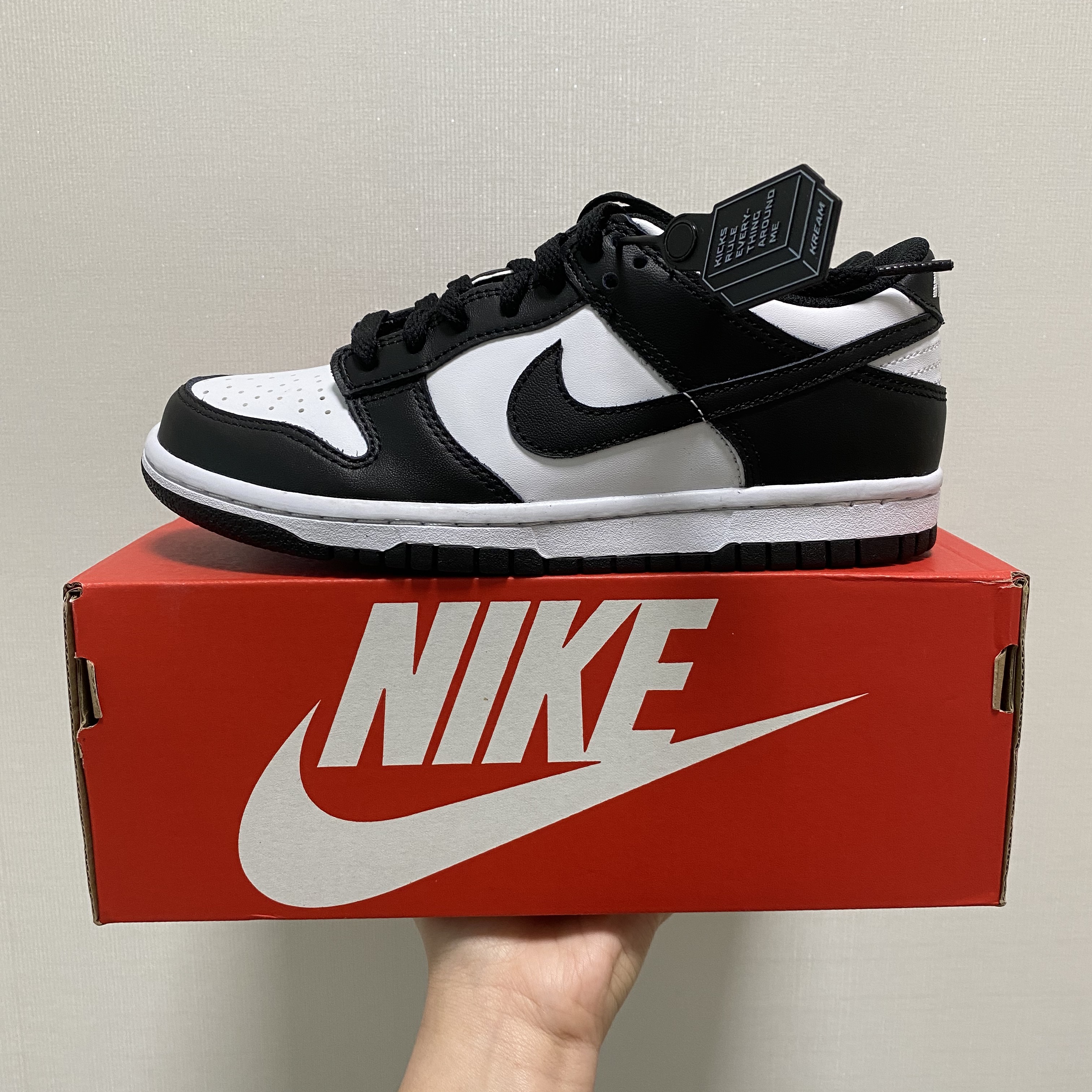 (GS) Nike Dunk Low Black, Nike Dunk Low Retro Black 착용 스타일 - 2
