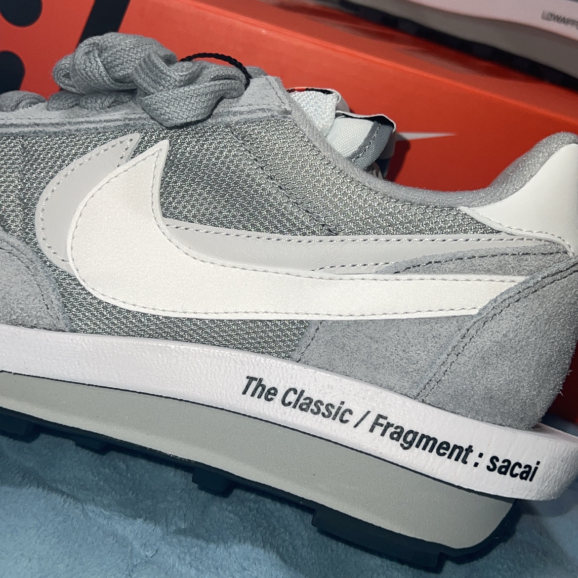 Nike x Sacai x Fragment LDWaffle Light Smoke Grey 착용 스타일