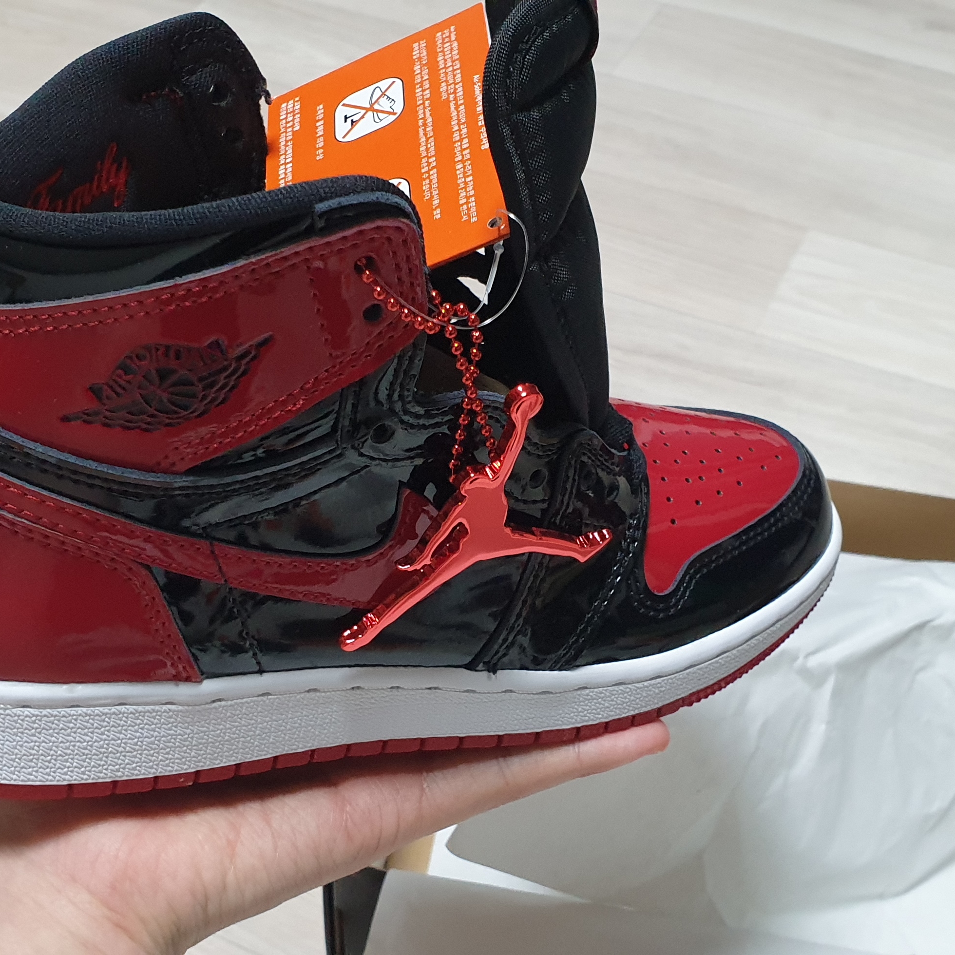 (GS) Jordan 1 Retro High OG Patent Bred 착용 스타일 - 2