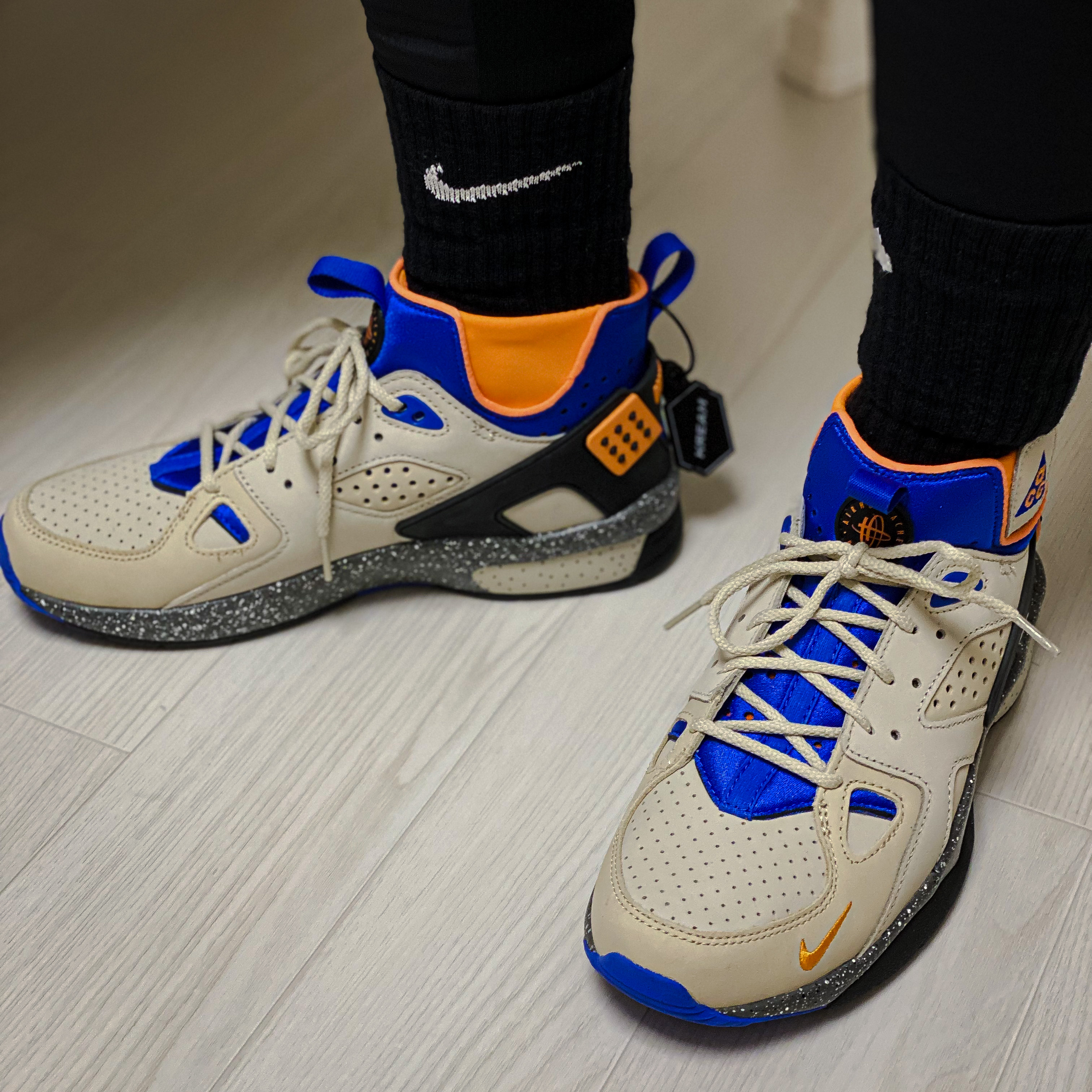 Nike ACG Air Mowabb Rattan Birch 착용 스타일 - 1